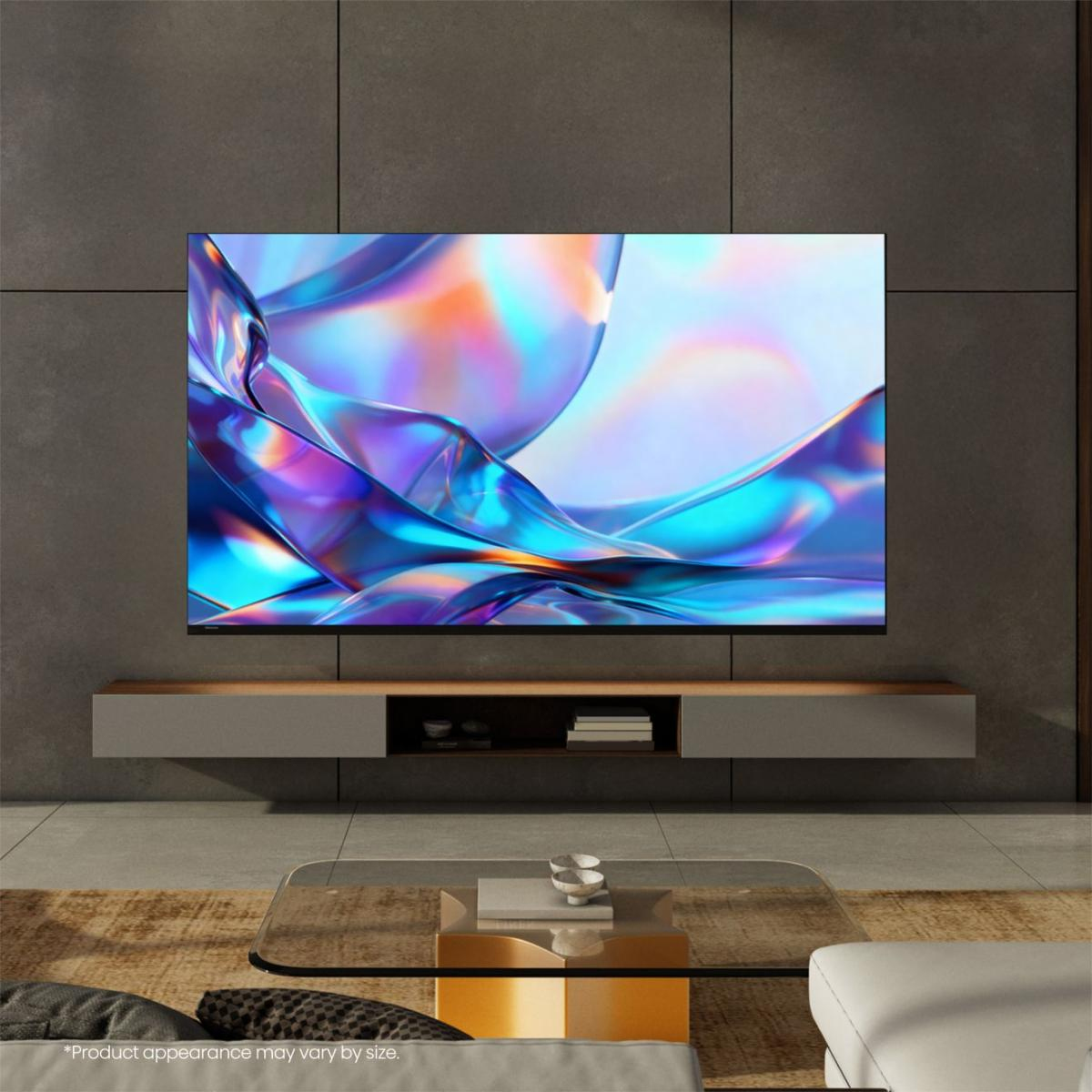 TV moderno con arte astratta e colorata su una mensola a parete.