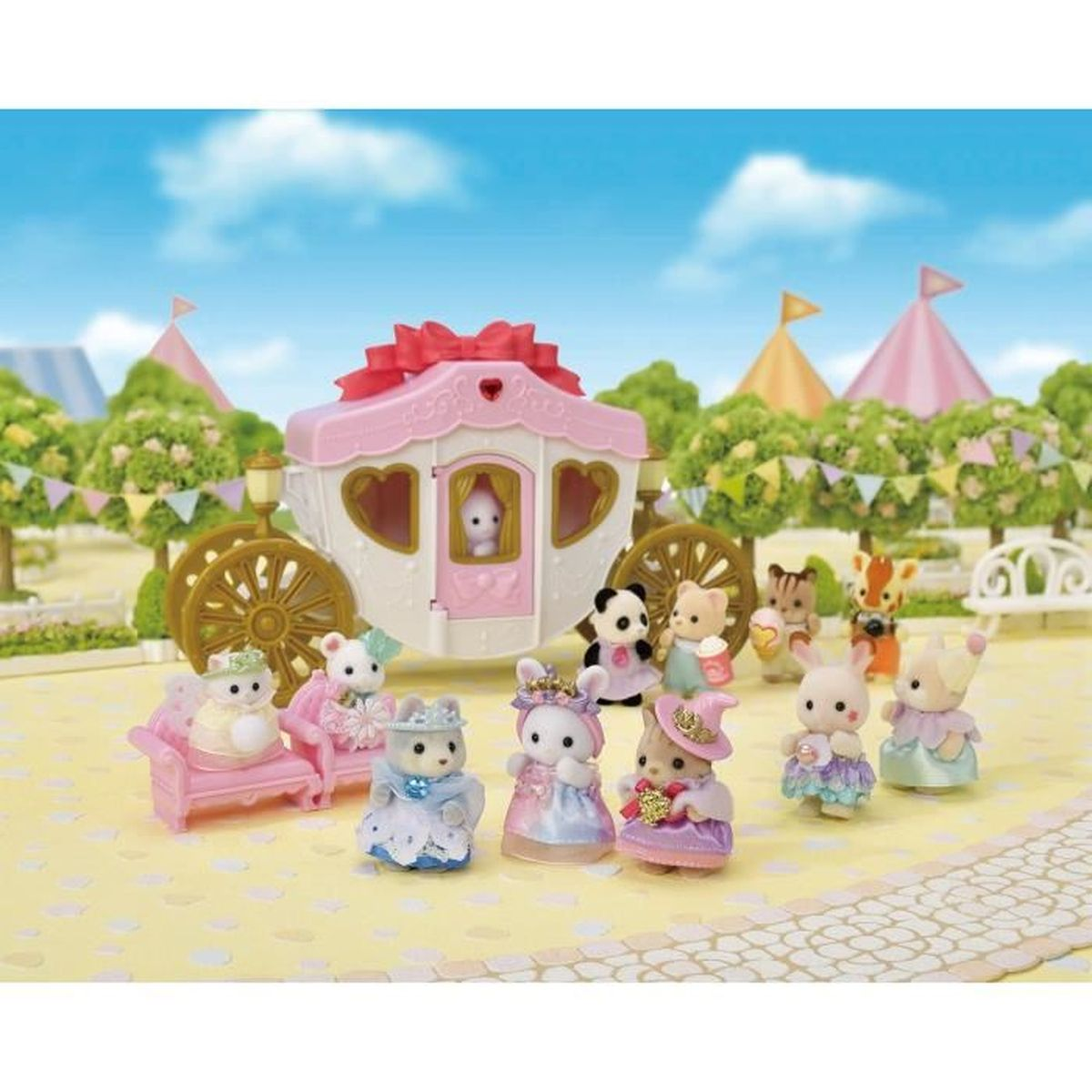 Un carruaje con figuras de animales de juguete con ropa linda.