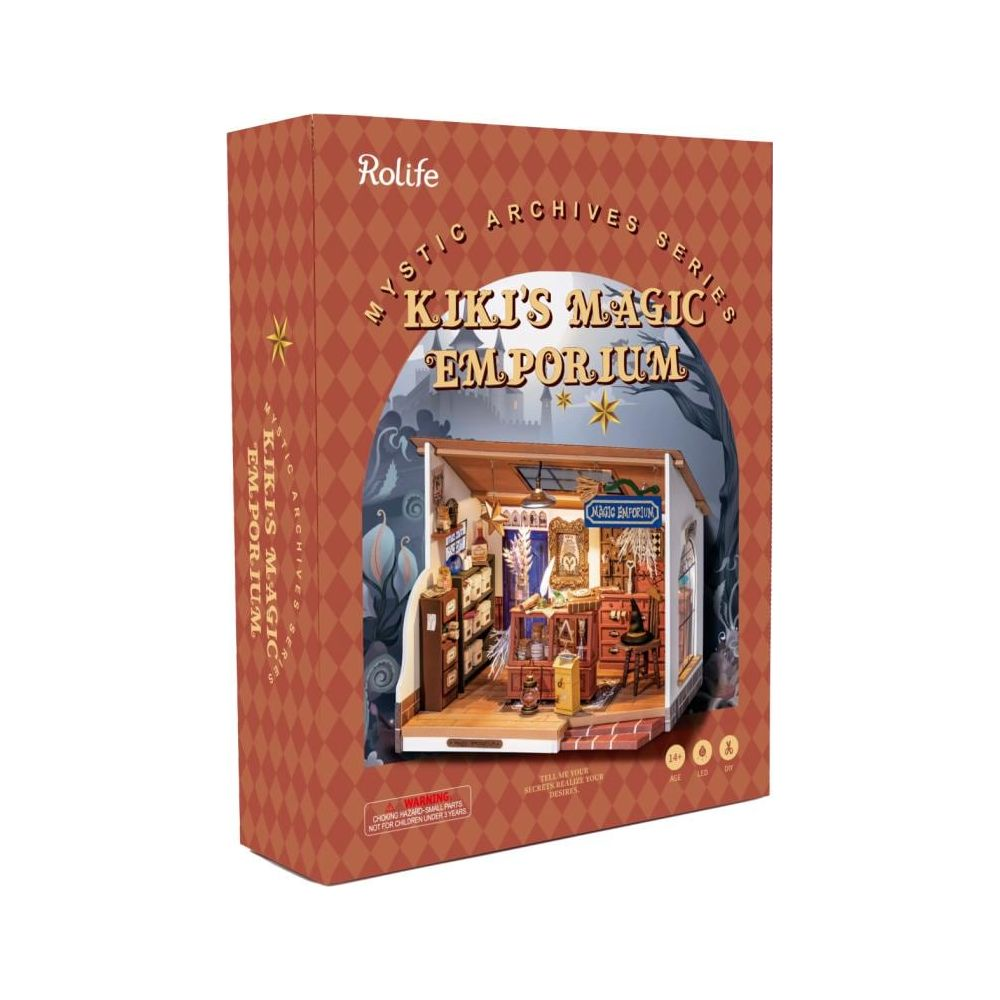 Rolife Kiki's Magic Emporium kit kutusu, detaylı bir sihirli dükkan içini gösteriyor.