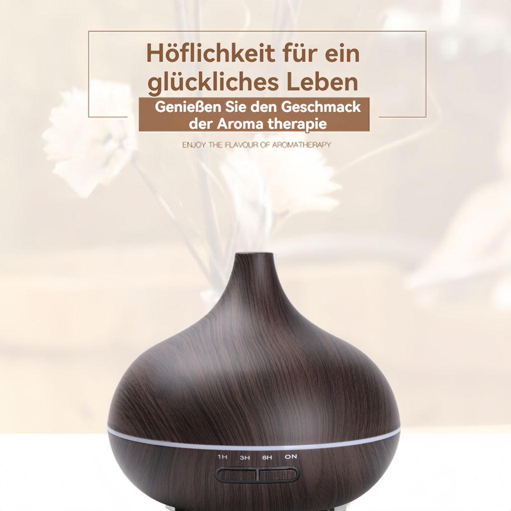 Ein dunkler Holz-Aroma-Diffusor gibt Dampf ab, mit Text über Aromatherapie.