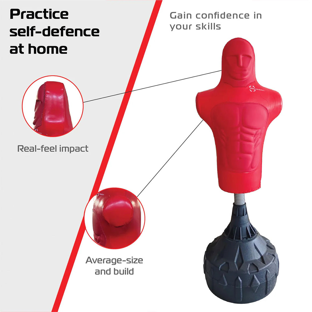 Un muñeco rojo de autodefensa con primer plano y texto para practicar.