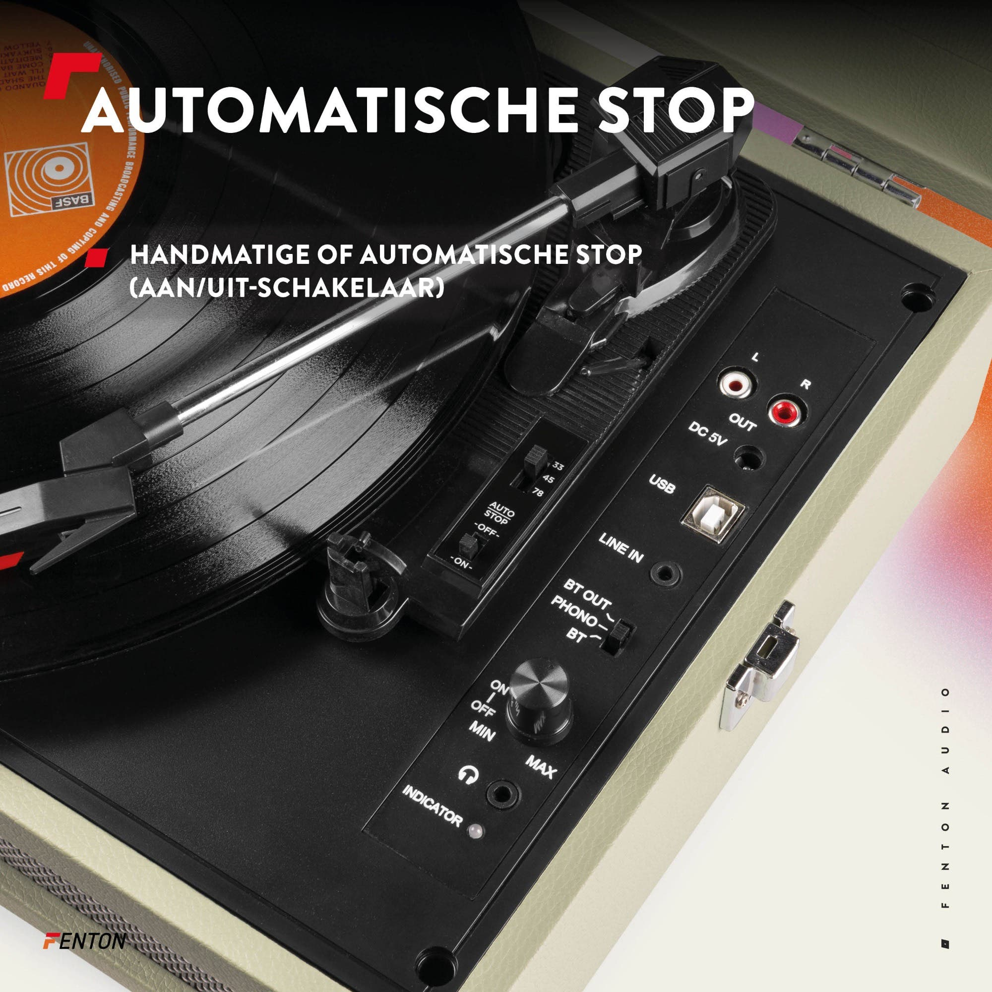 Un tocadiscos con disco de vinilo y controles USB y Bluetooth.