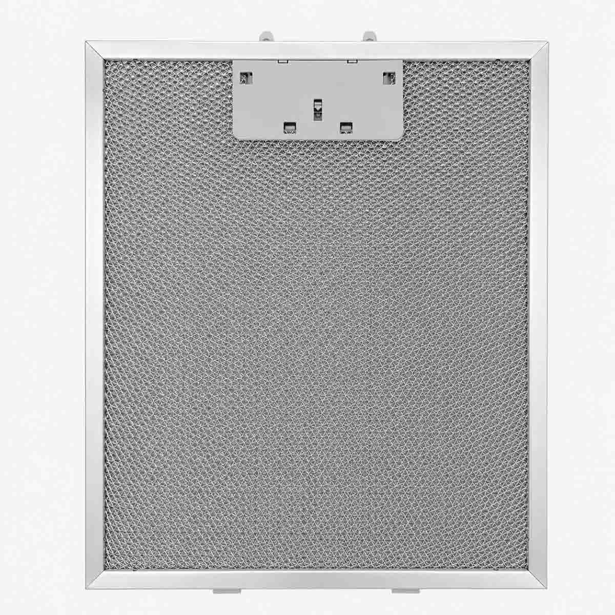 Ein silberner Metallfilter mit einem grauen Plastikgriff, der auf weißem Hintergrund isoliert ist.