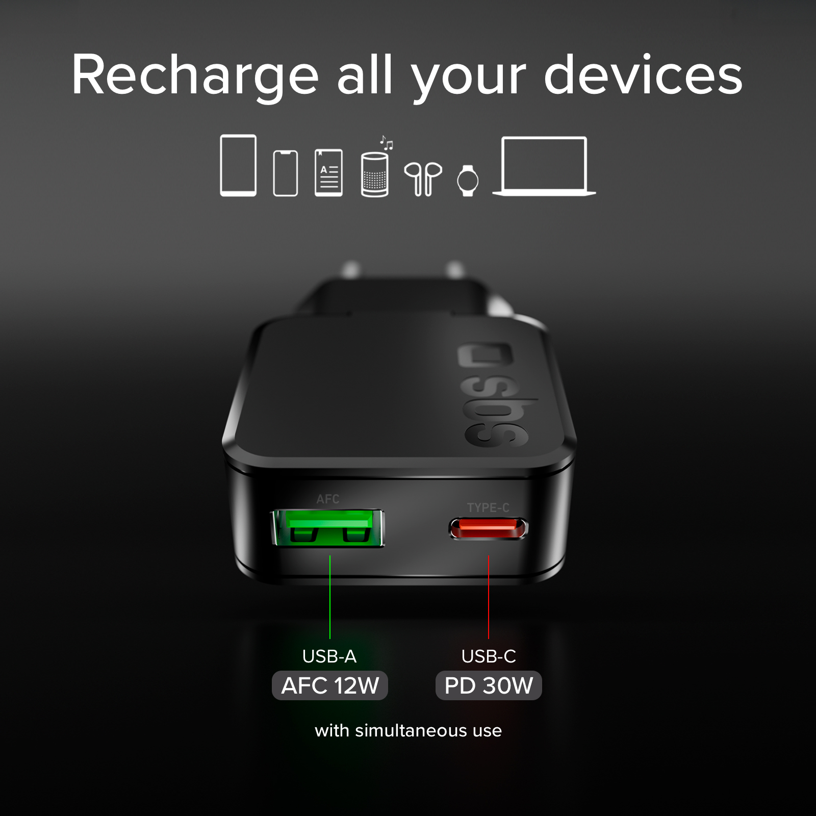 Caricatore nero con porte USB-A (12W) e USB-C (30W).