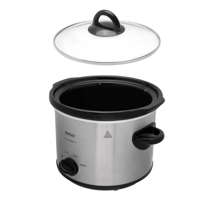 Ein silberner Slow Cooker mit Glasdeckel und schwarzem Griff.