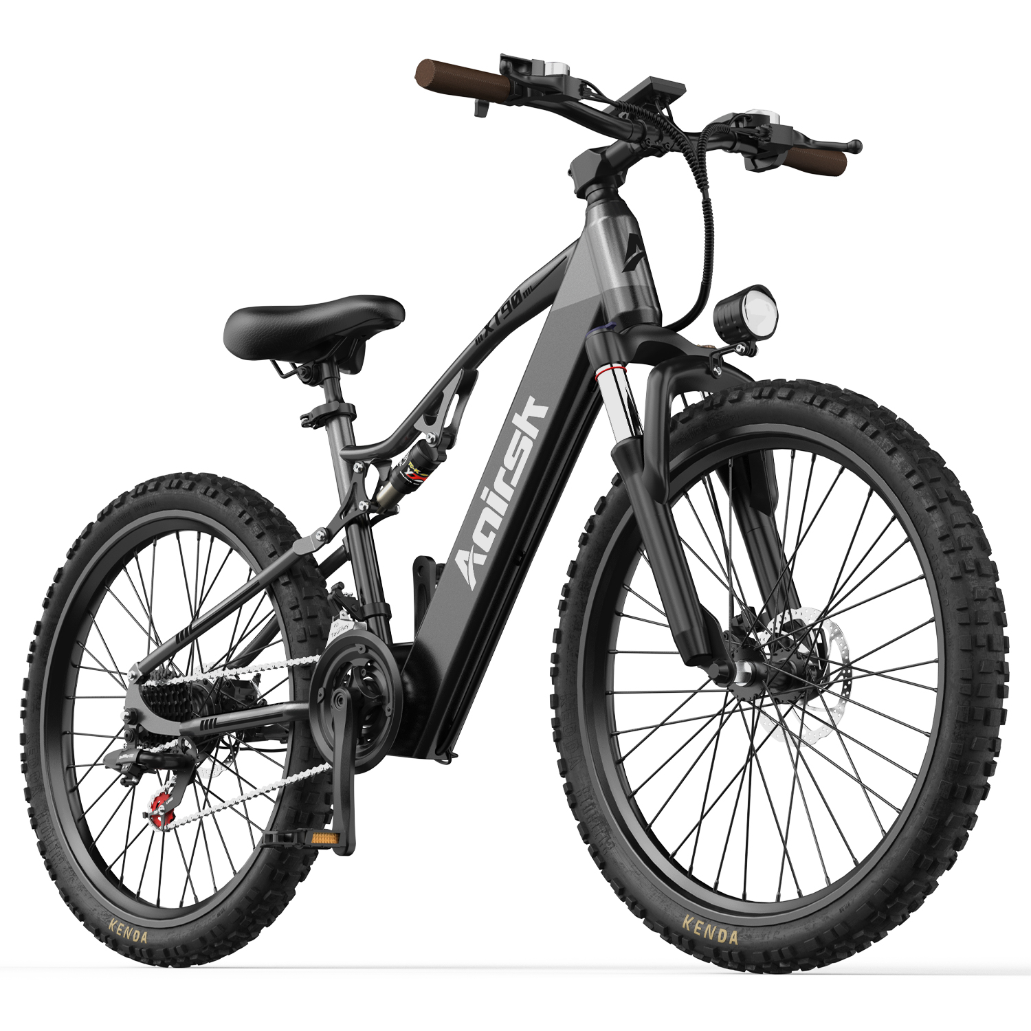 Mountain bike elettrica nera con pneumatici larghi e sospensioni, sfondo bianco.