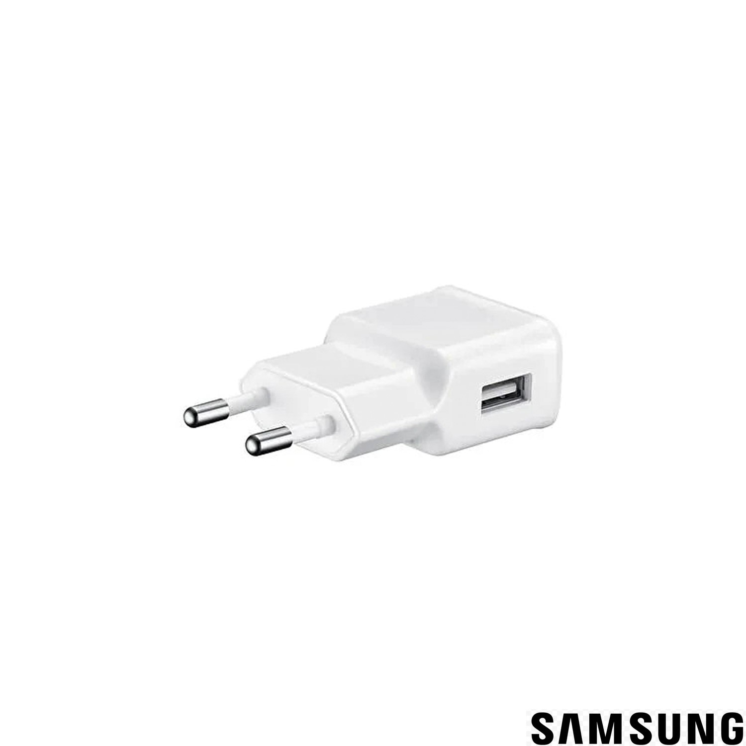 İki uçlu ve USB bağlantı noktalı beyaz bir Samsung USB şarj adaptörü.