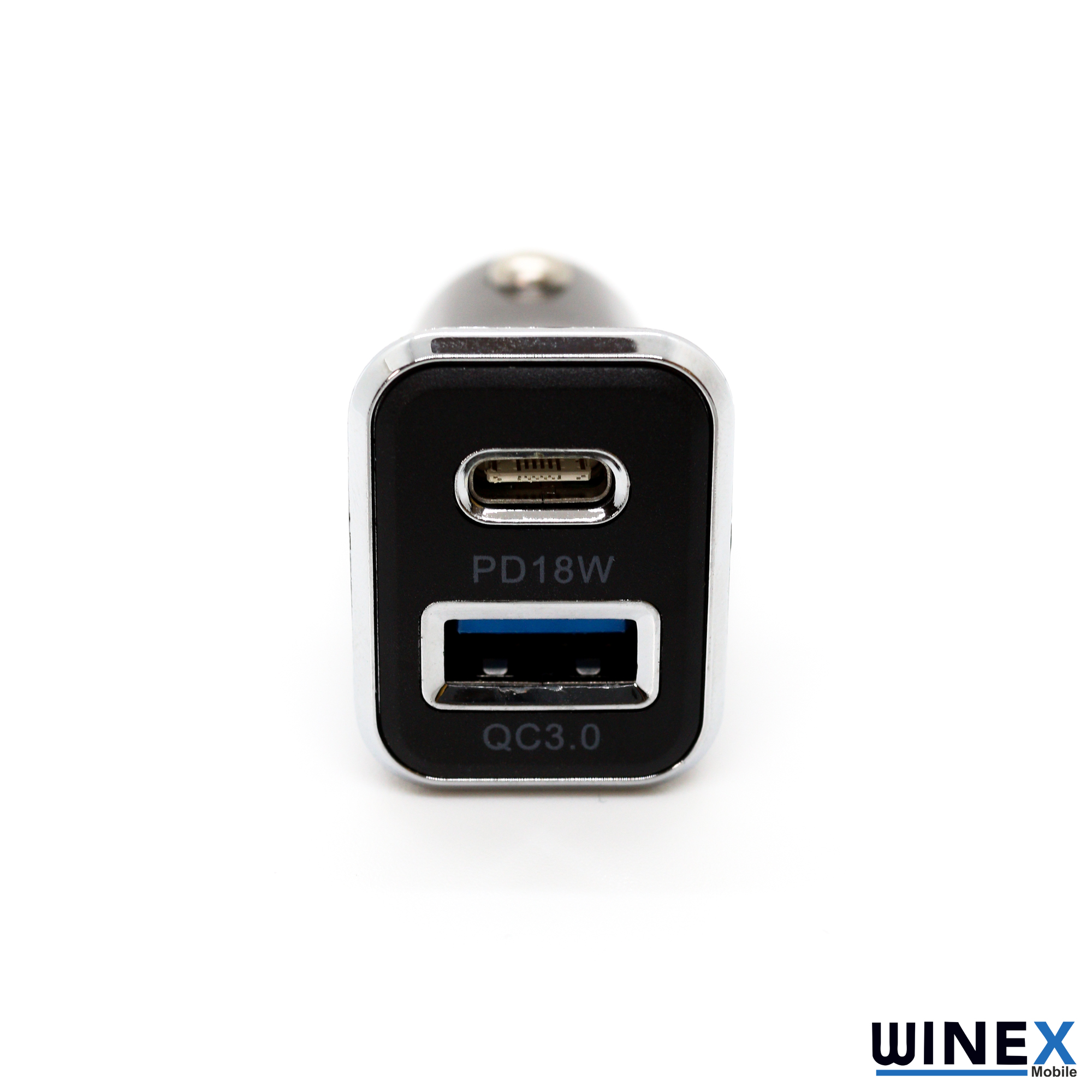 Bir USB-C ve bir USB-A bağlantı noktasına sahip siyah araç USB adaptörü.