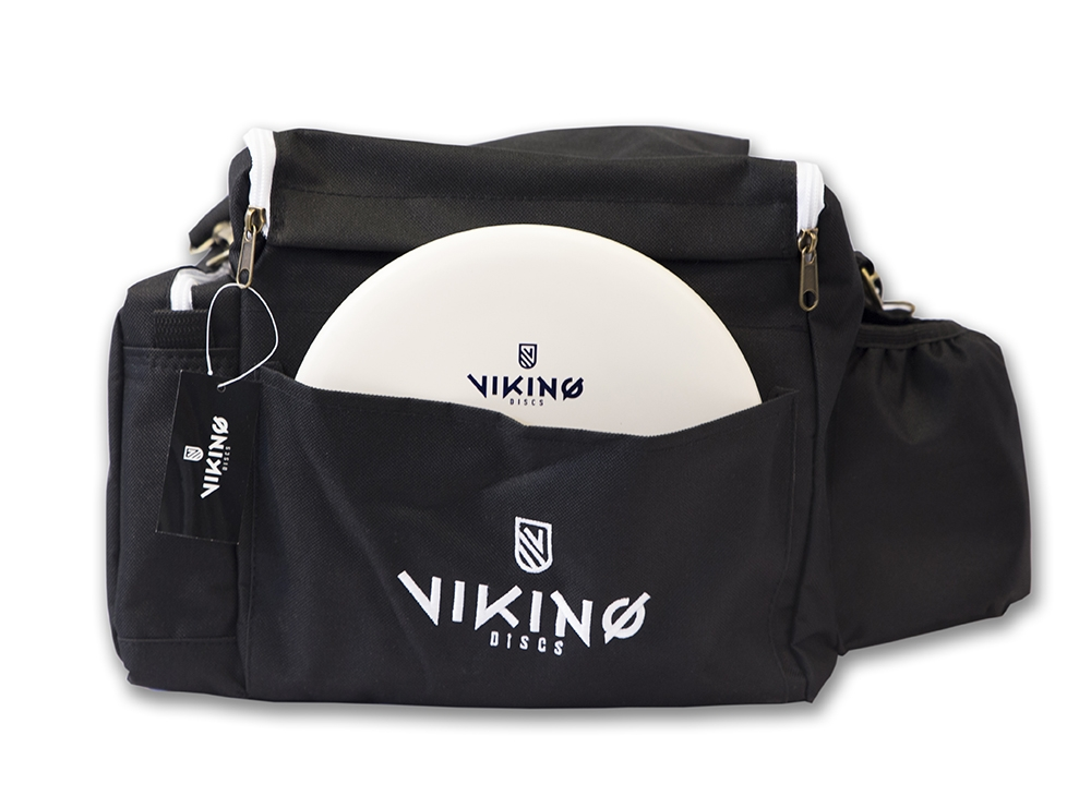 Schwarze Viking Discs Tasche mit einer weißen Scheibe in der Fronttasche.