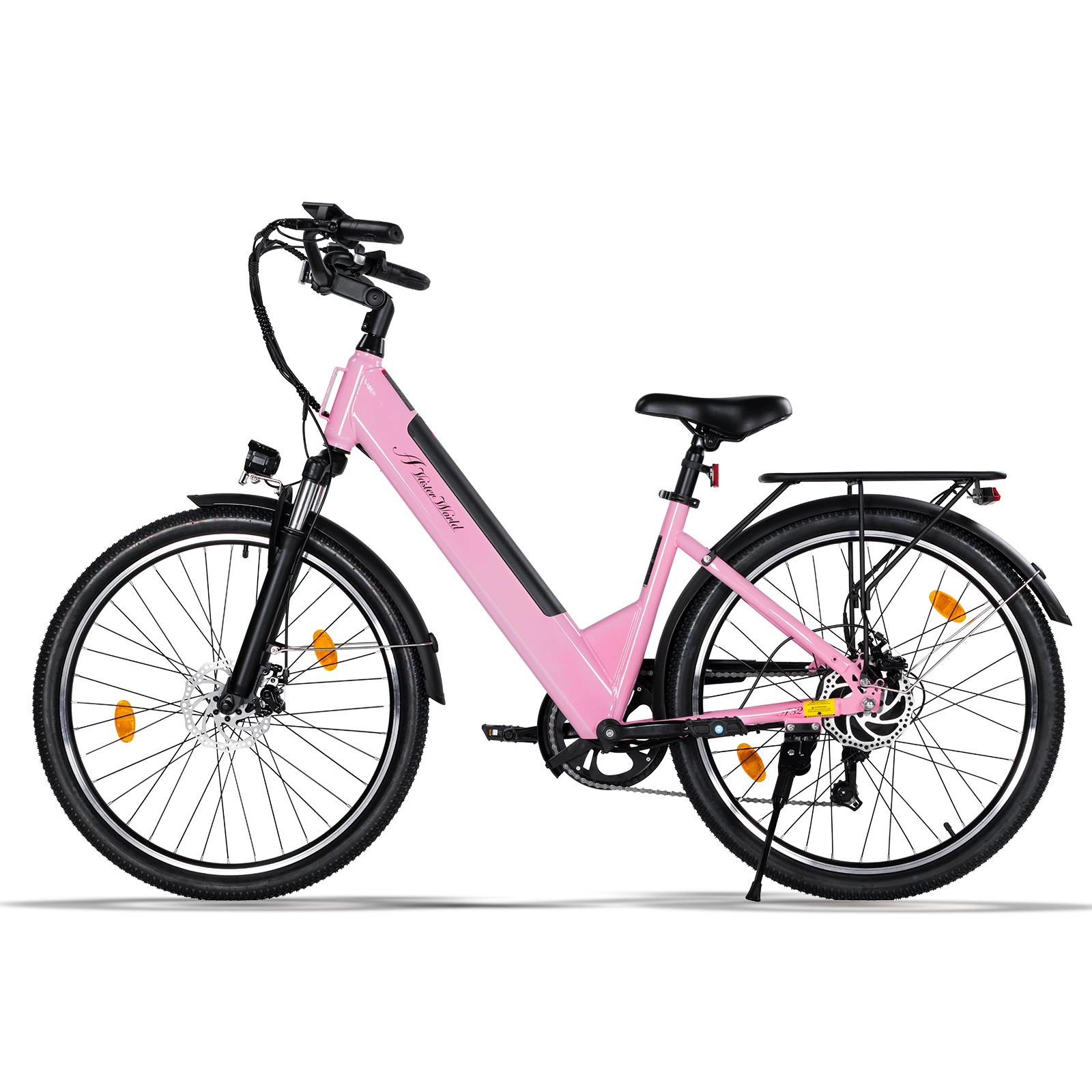 Ein rosafarbenes E-Bike mit schwarzem Sattel, Gepäckträger und Reifen.