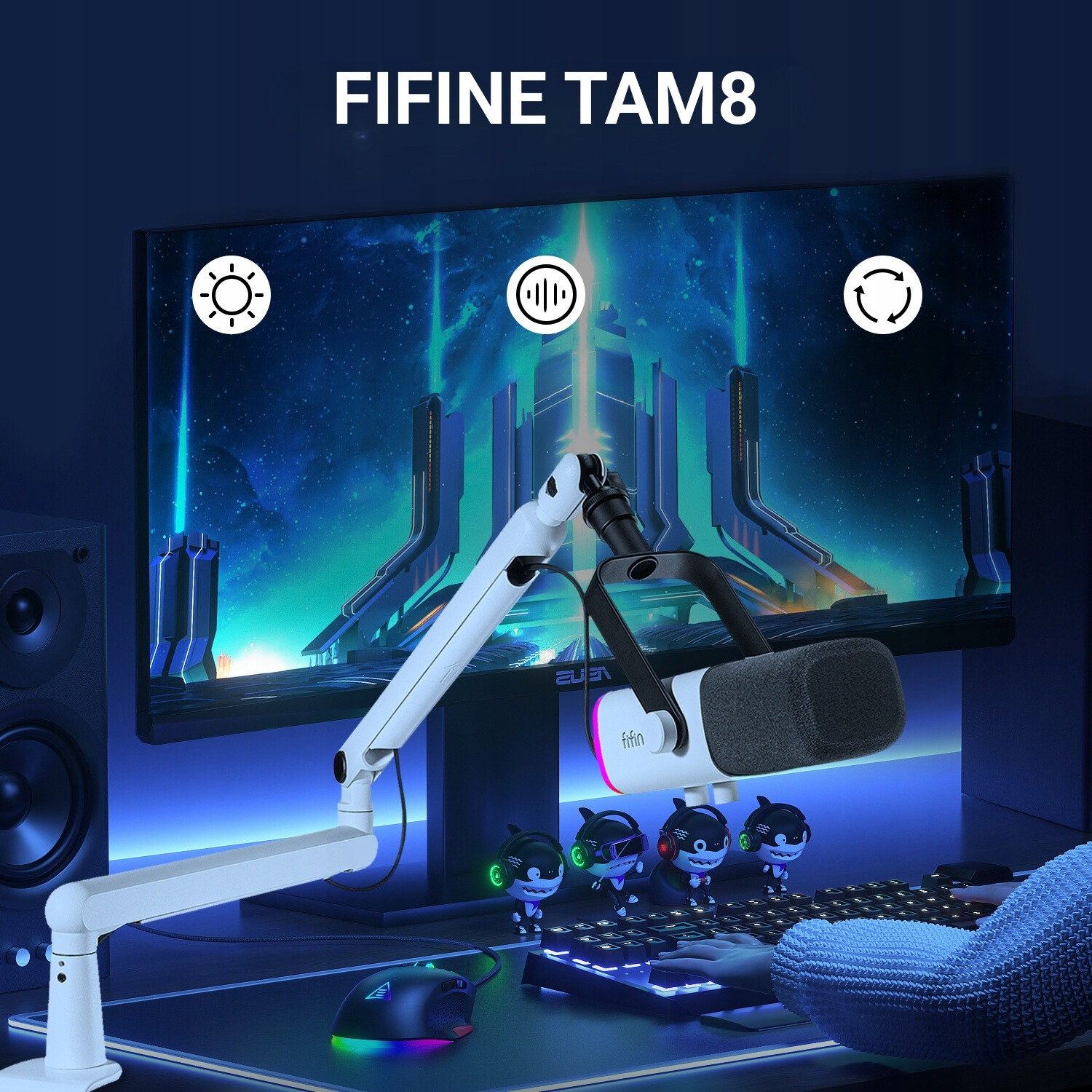 Mikrofon FIFINE TAM8 z monitorem, klawiaturą, myszką i głośnikiem.