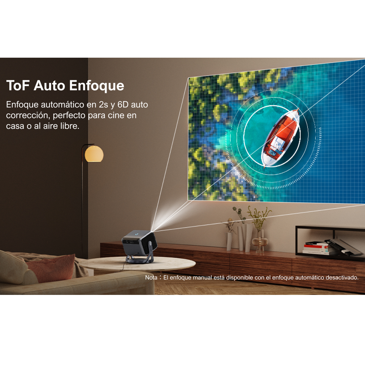 Un proyector muestra un barco en agua azul. Texto: 'ToF Auto Focus'.