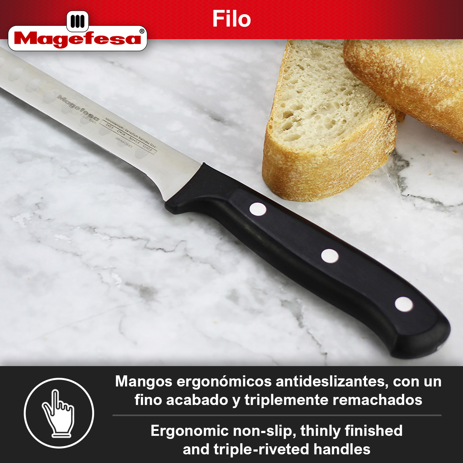Un cuchillo de cocina con mango negro y rebanadas de pan sobre superficie de mármol.
