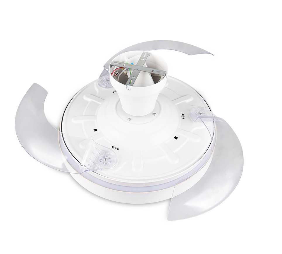 Ein weißer Deckenventilator mit transparenten Flügeln und LED-Beleuchtung.