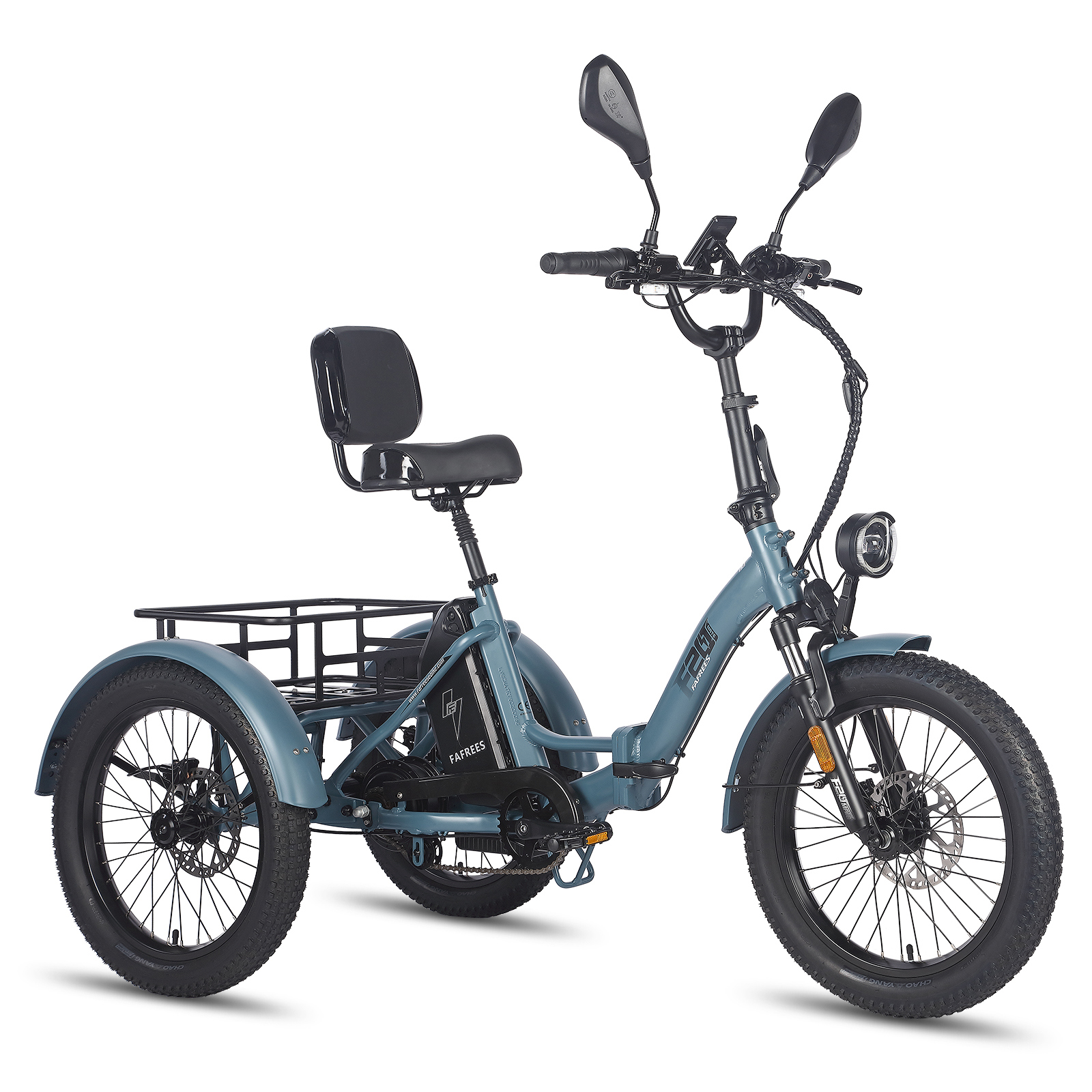 Un triciclo eléctrico azul con neumáticos anchos, portaequipajes trasero y asiento con respaldo.
