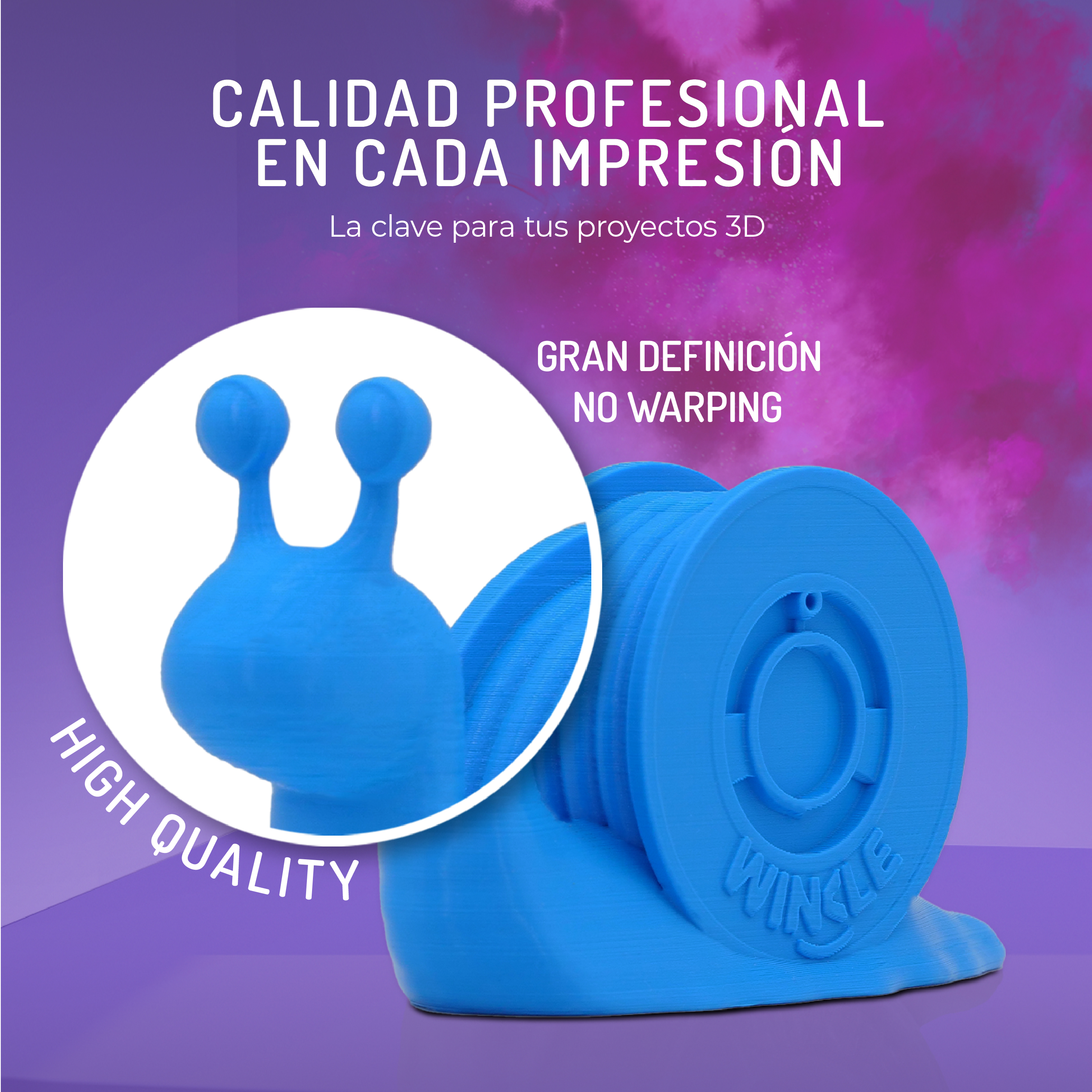 Un amuleto de caracol azul impreso en 3D con texto.