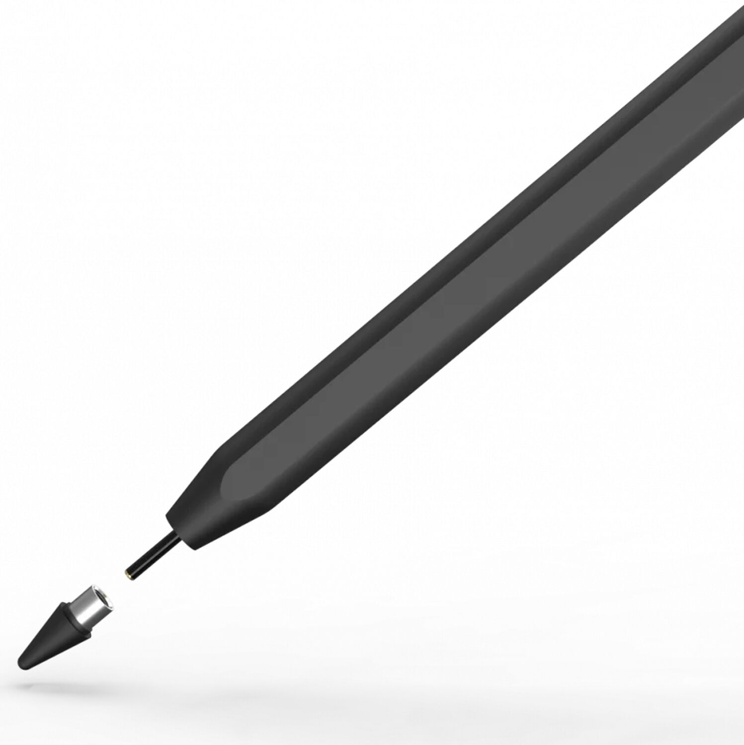 Een zwarte stylus met afneembare punt op een witte achtergrond.