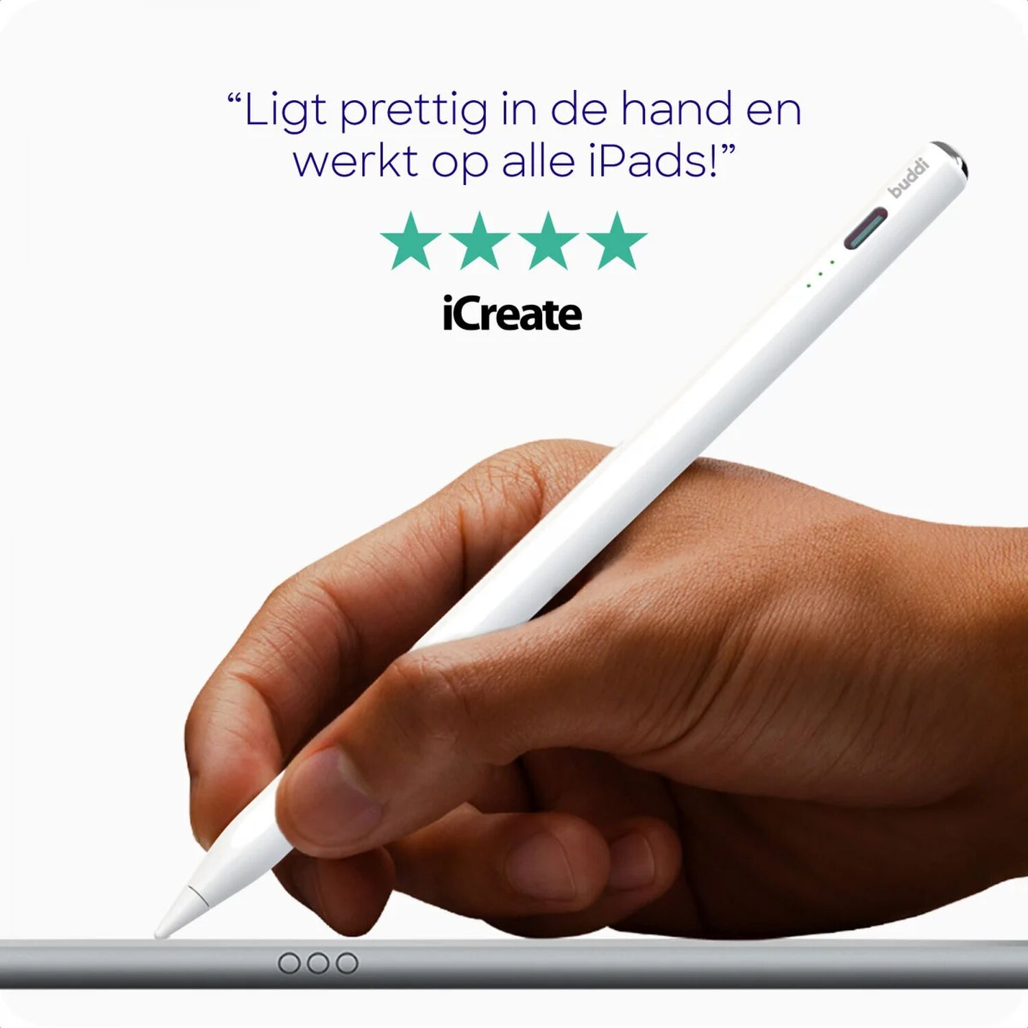 Een hand houdt een witte stylus boven een tablet.