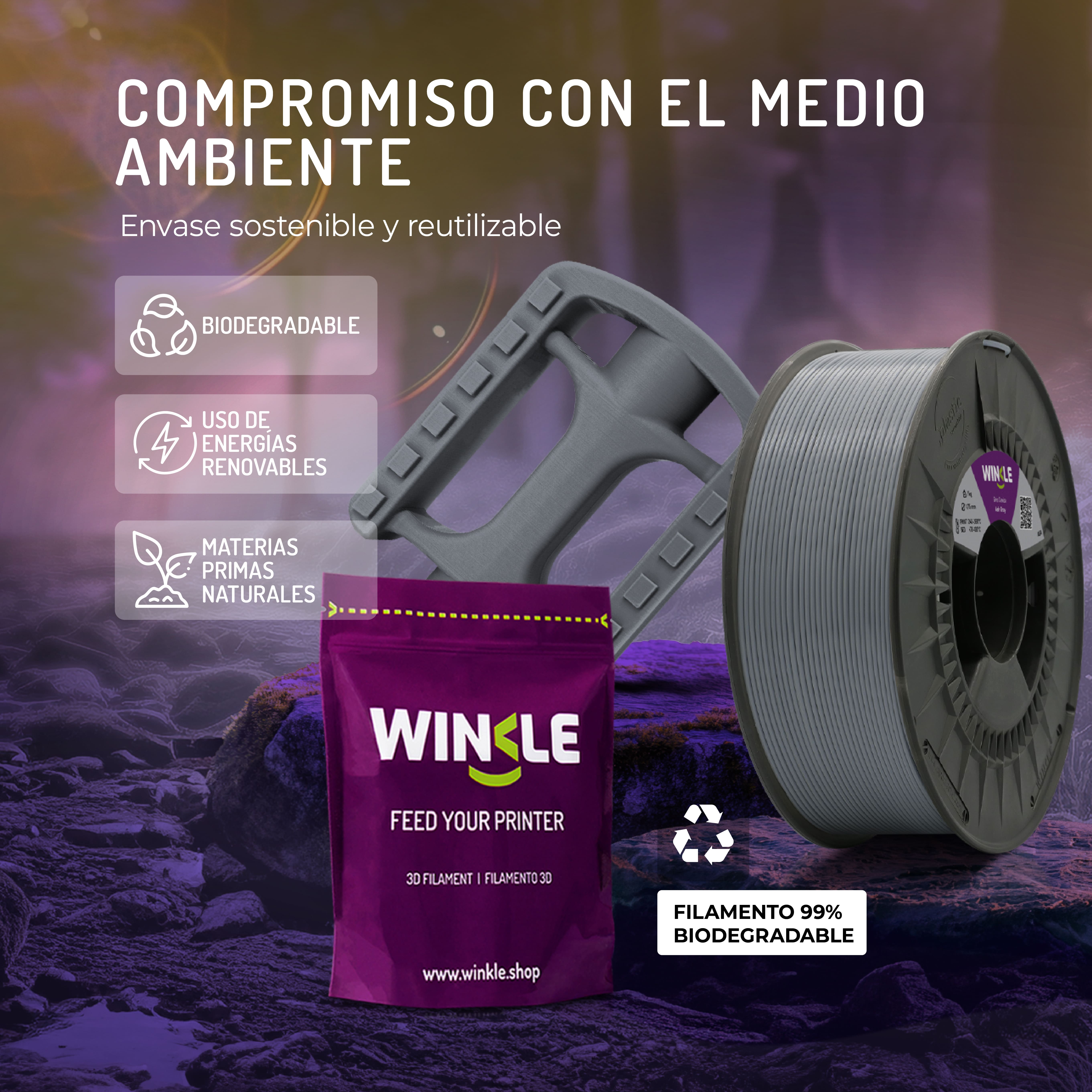 Rollo de filamento gris para impresora 3D y empaque morado con mensaje ambiental.