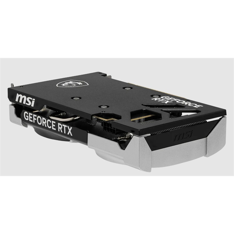 Gümüş vurgulu siyah MSI GeForce RTX ekran kartı, yandan görünüm.