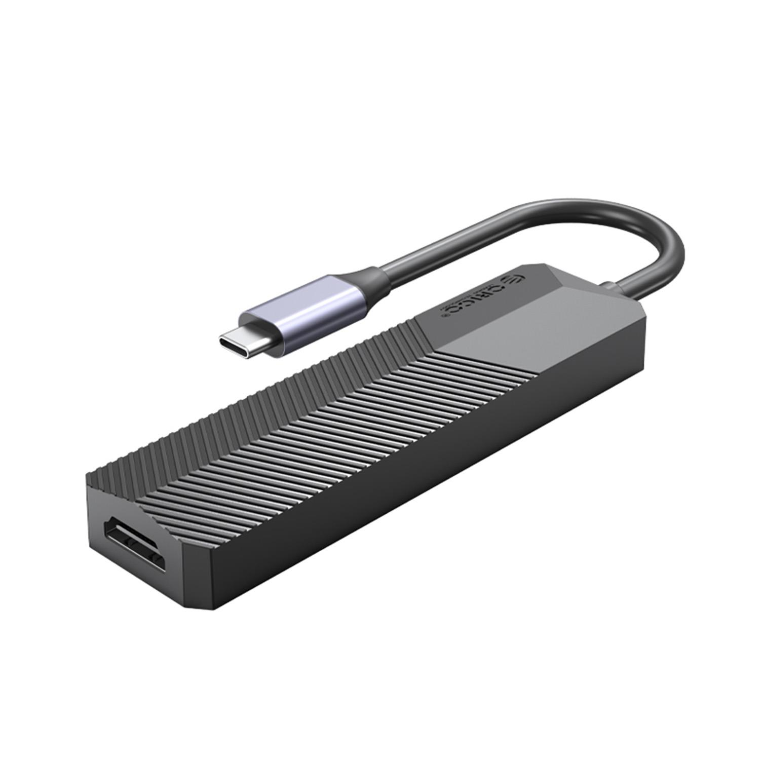 HDMI bağlantı noktalı ve nervürlü kasalı siyah USB-C adaptörü.