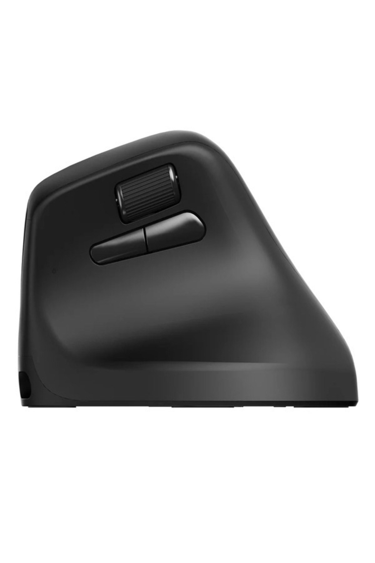 Kaydırma tekerleği ve iki düğmeli siyah ergonomik fare, beyaz arka plan.