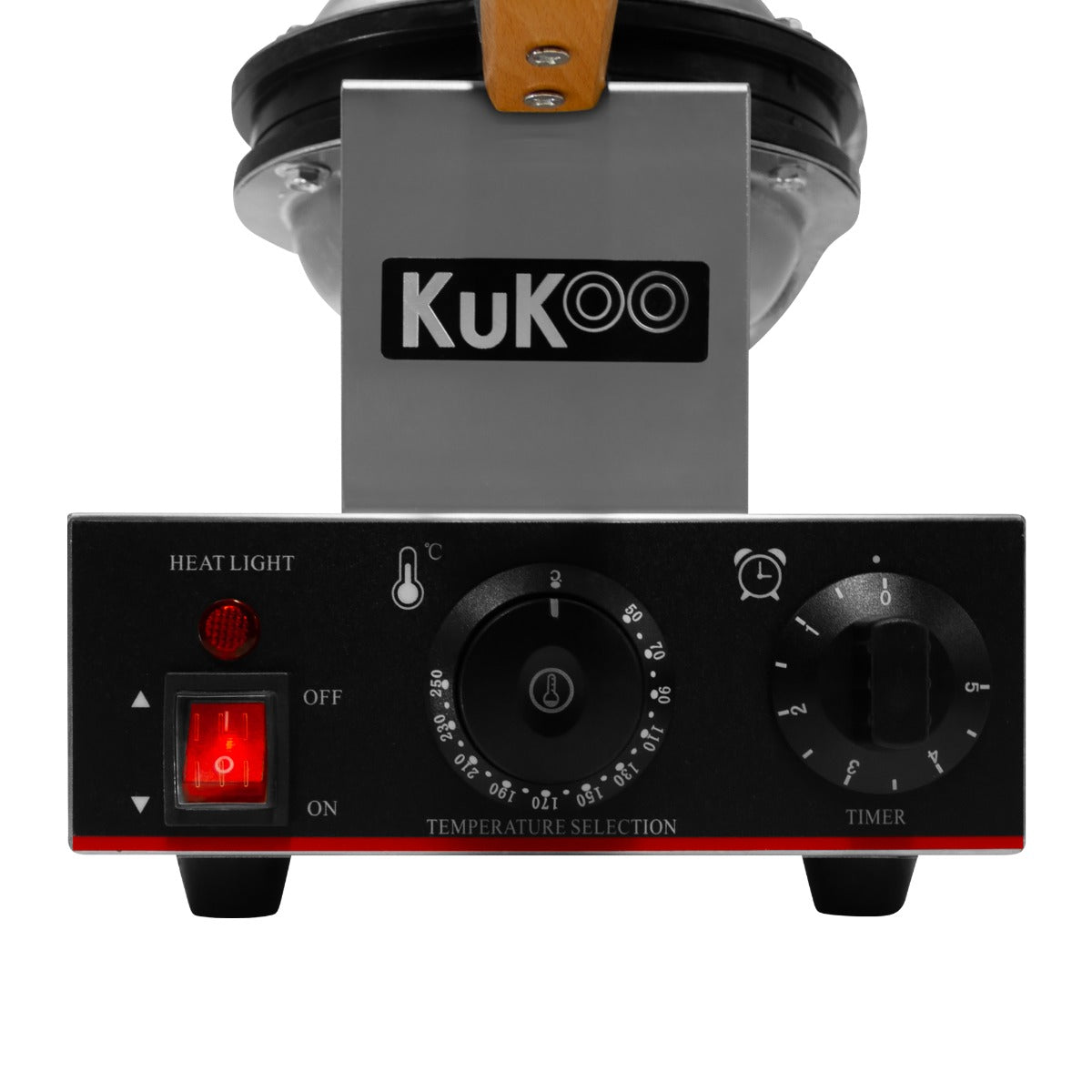 Una gofrera KuKoo con selección de temperatura y mando temporizador. Interruptor rojo encendido.