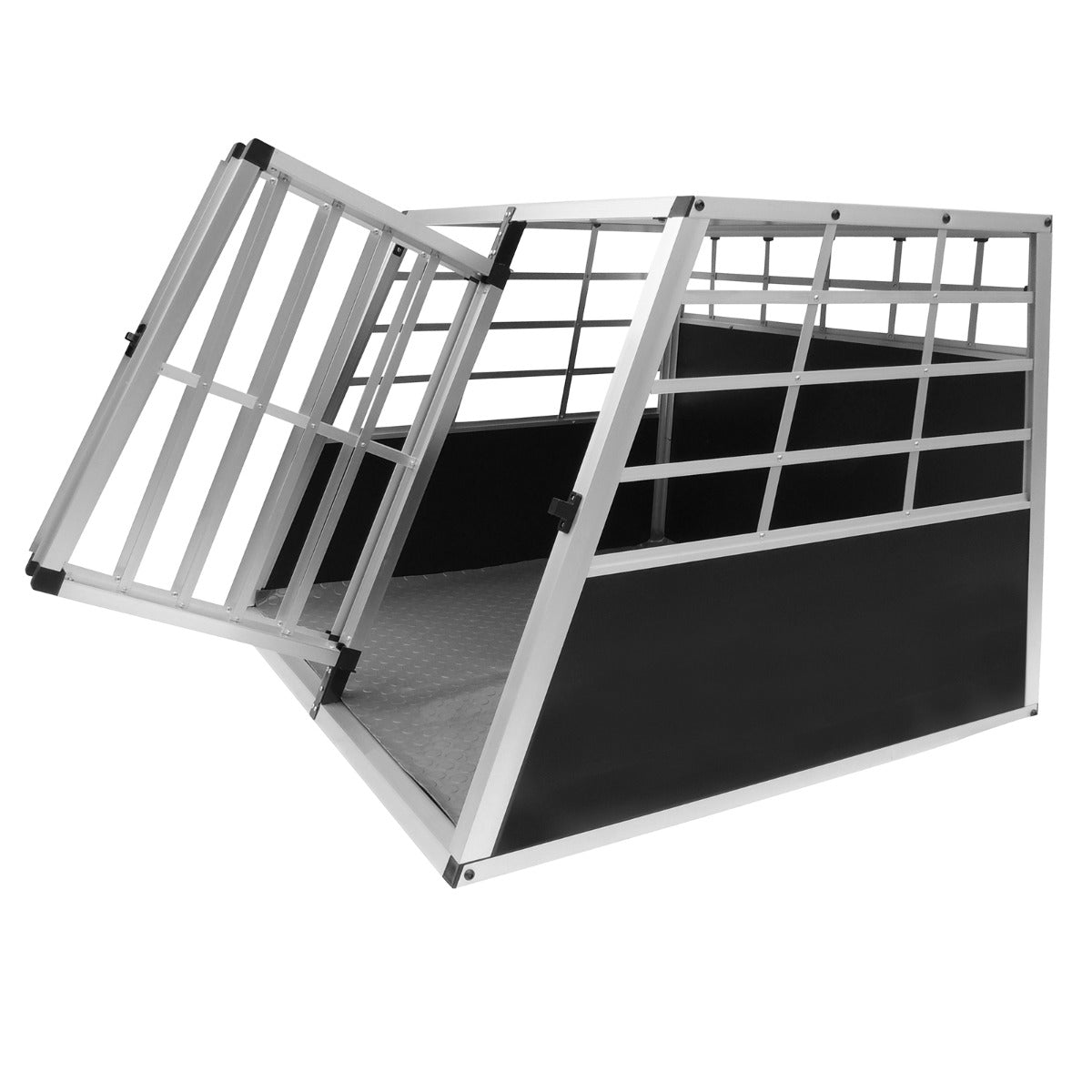 Una jaula abierta de aluminio plateado para perros con base negra y puertas enrejadas.