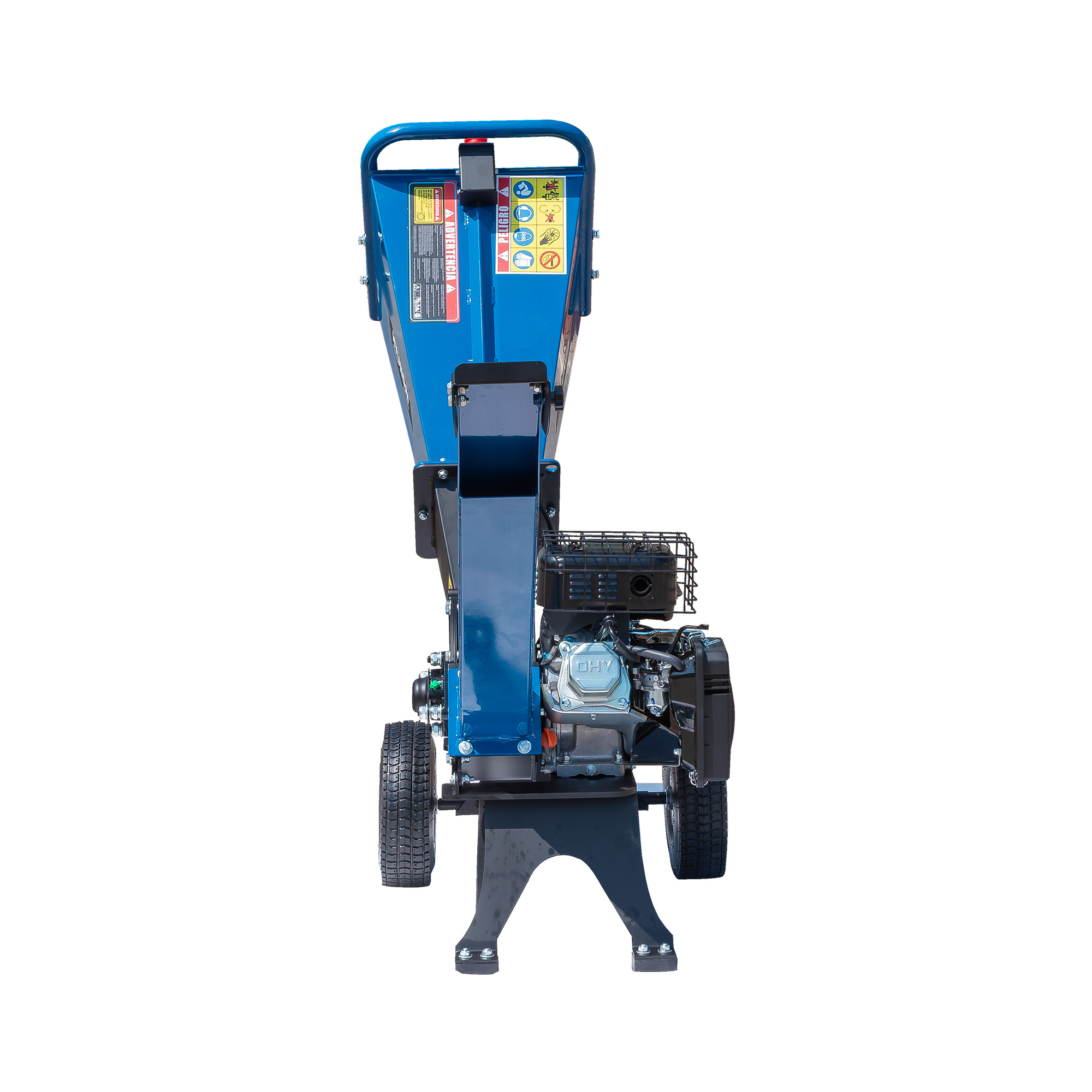 Una trituradora de madera azul con motor, ruedas y etiquetas de seguridad.