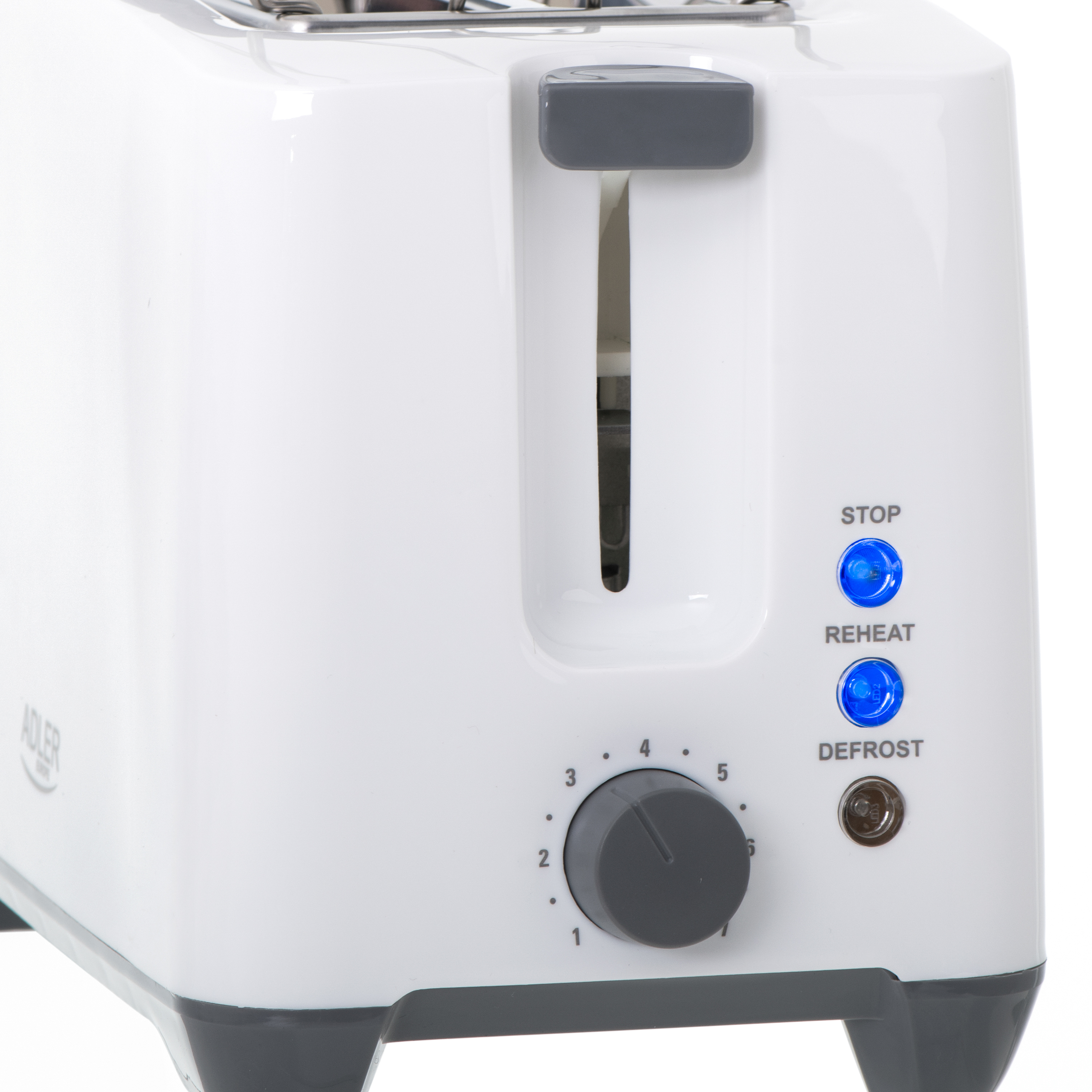 Un tostapane bianco con controlli grigi e spie luminose blu.