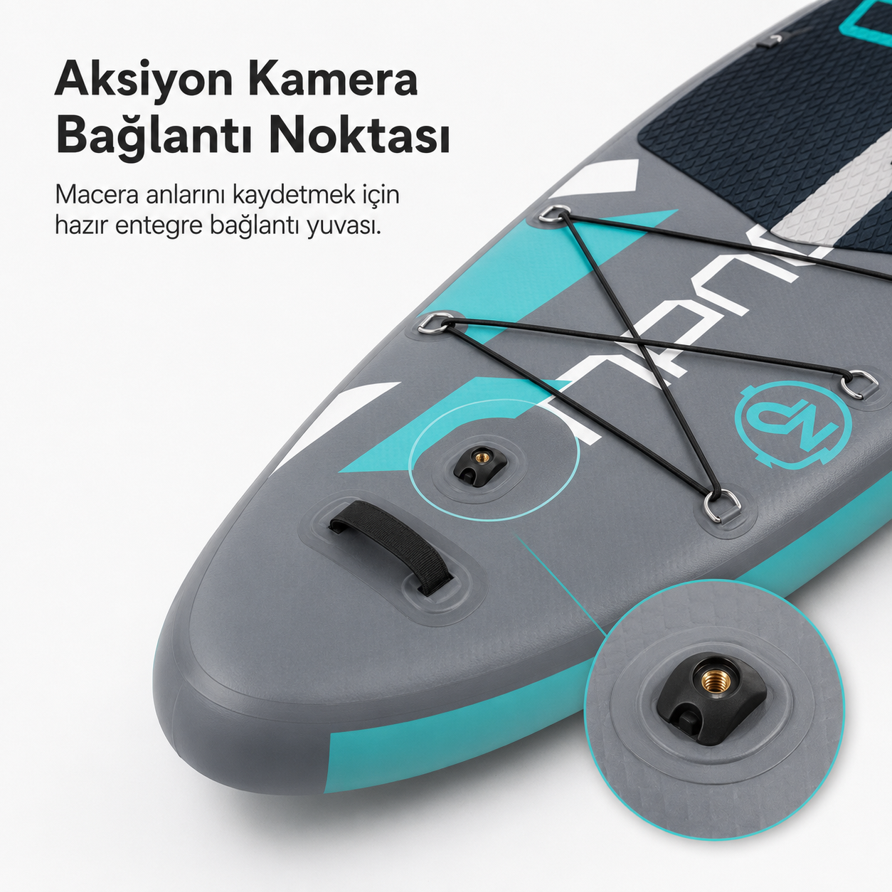 Mavi vurgulu gri paddleboard, entegre kamera montaj noktasına sahip.
