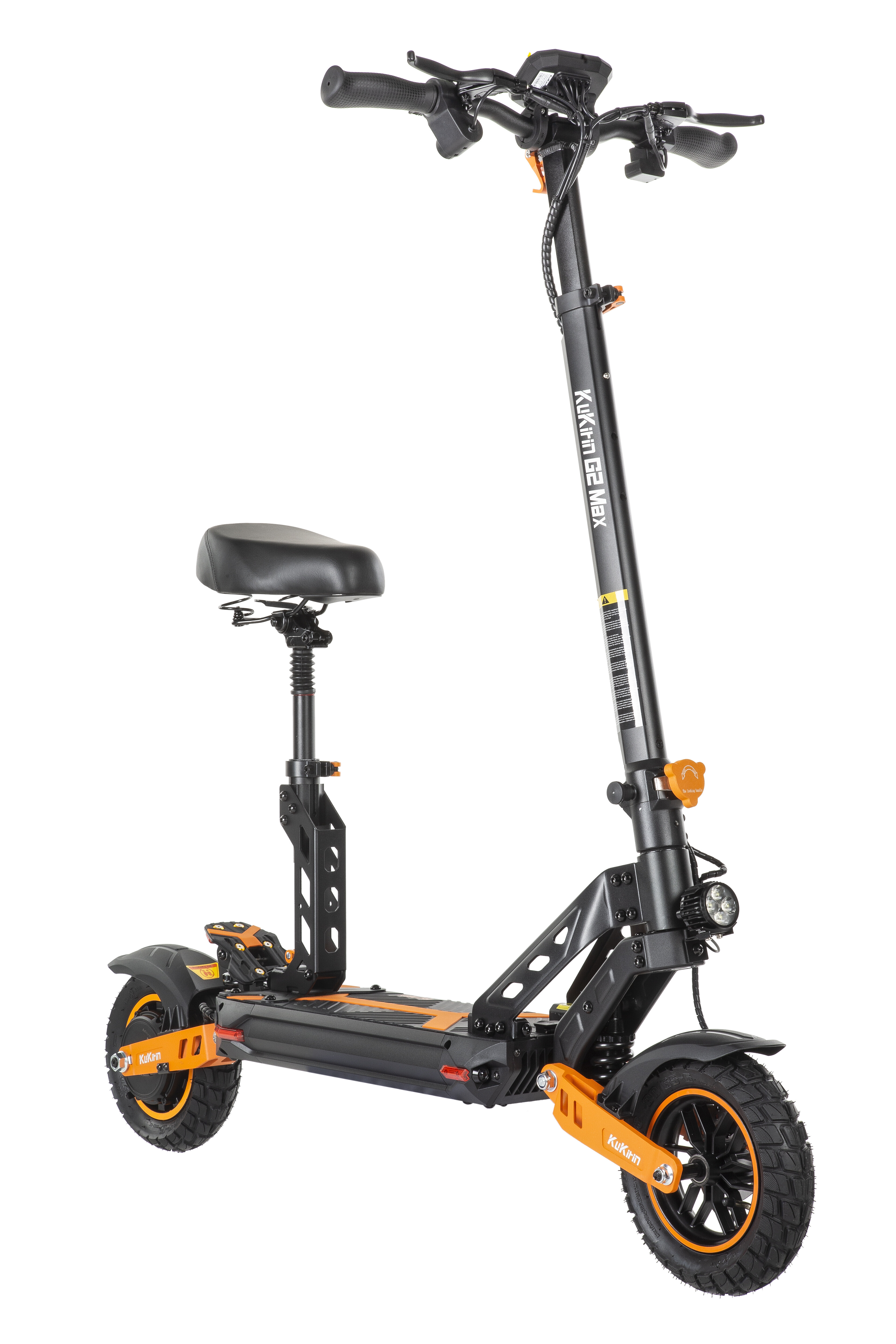 Uno scooter elettrico nero con accenti arancioni e un sedile.
