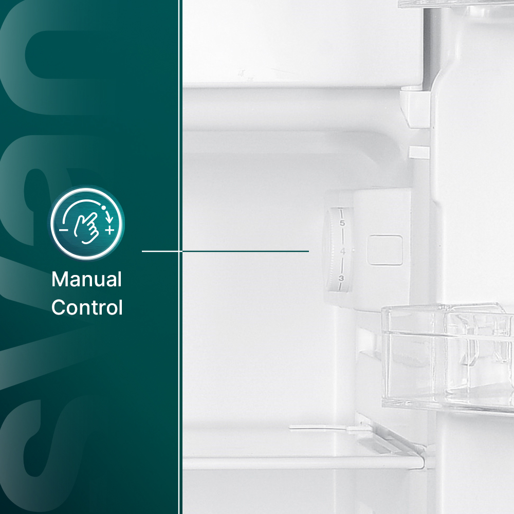 Interior de un refrigerador con control manual y dial de temperatura.