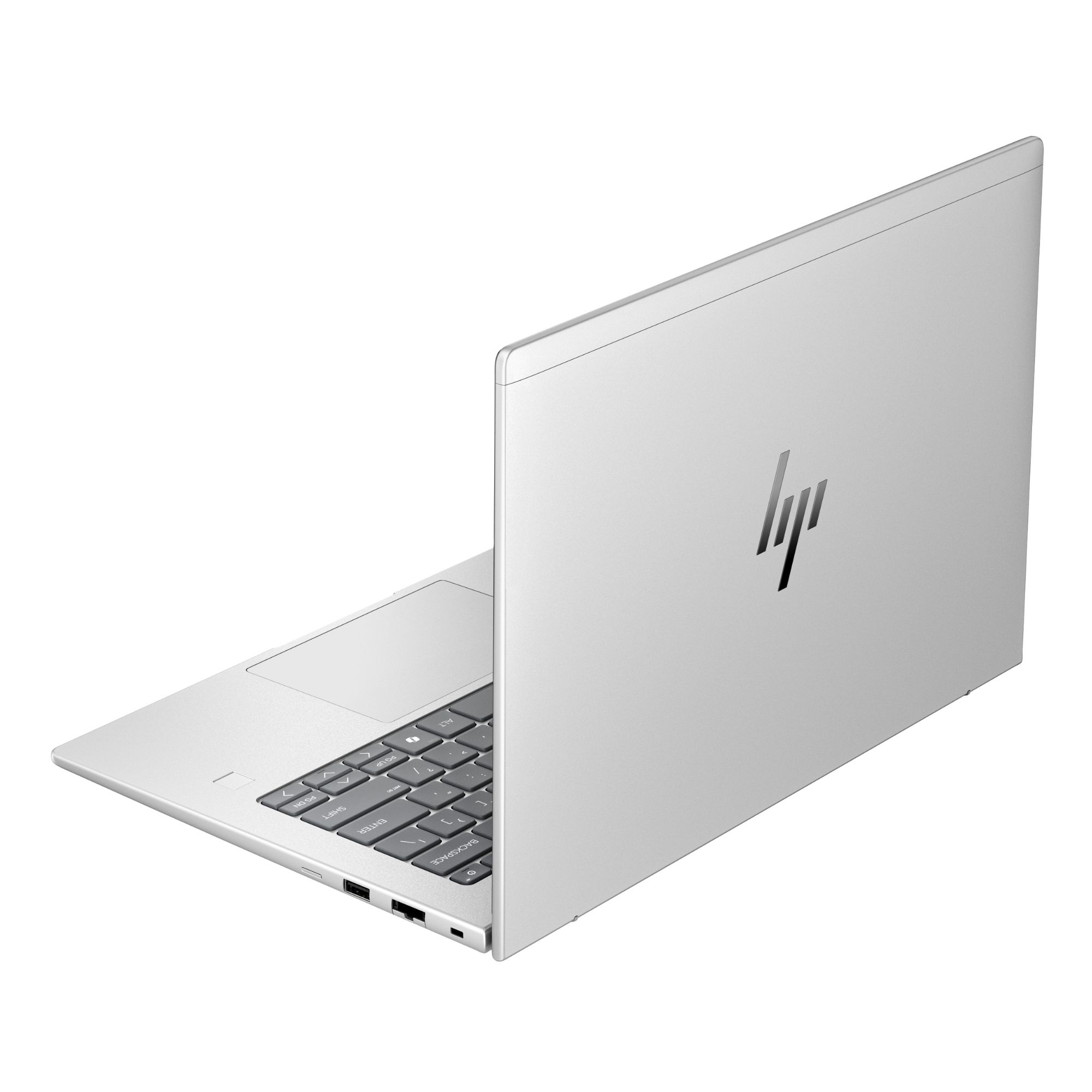 Arkadan aydınlatmalı klavyeli ve logolu gümüş rengi HP dizüstü bilgisayar.