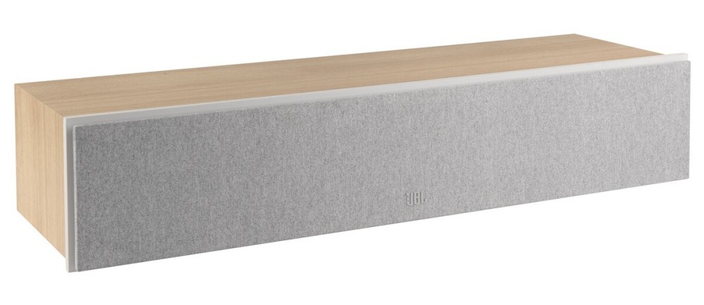 Soundbar JBL z jasnym drewnianym wykończeniem i szarą materiałową osłoną głośnika.