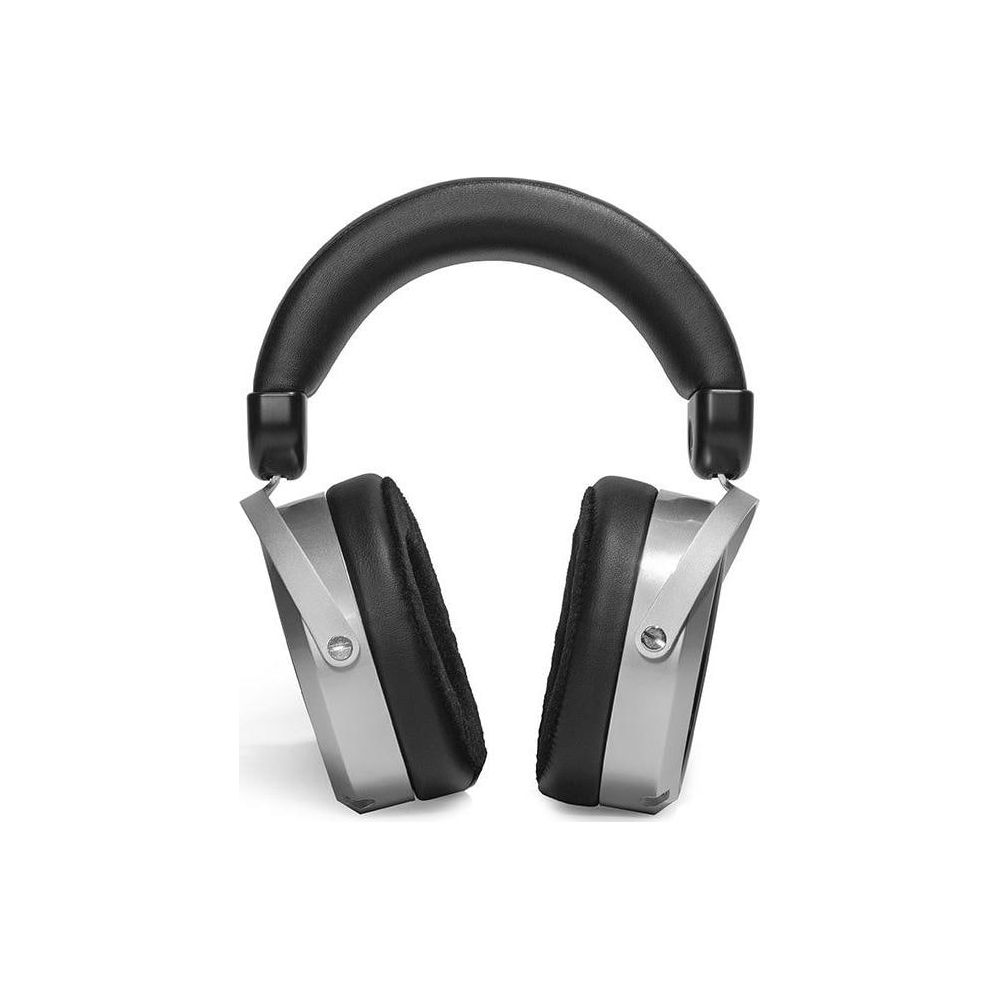 Auriculares plateados con diadema negra y almohadillas sobre fondo blanco.