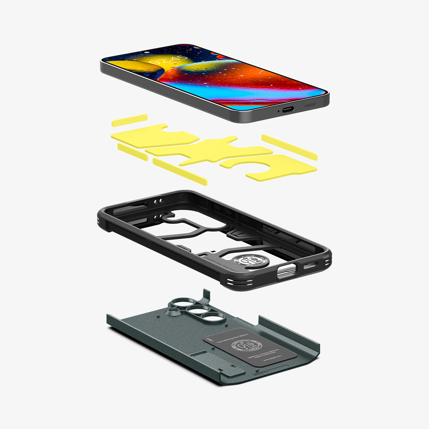 Uno smartphone con custodia nera smontata, guarnizioni gialle e pannello posteriore.