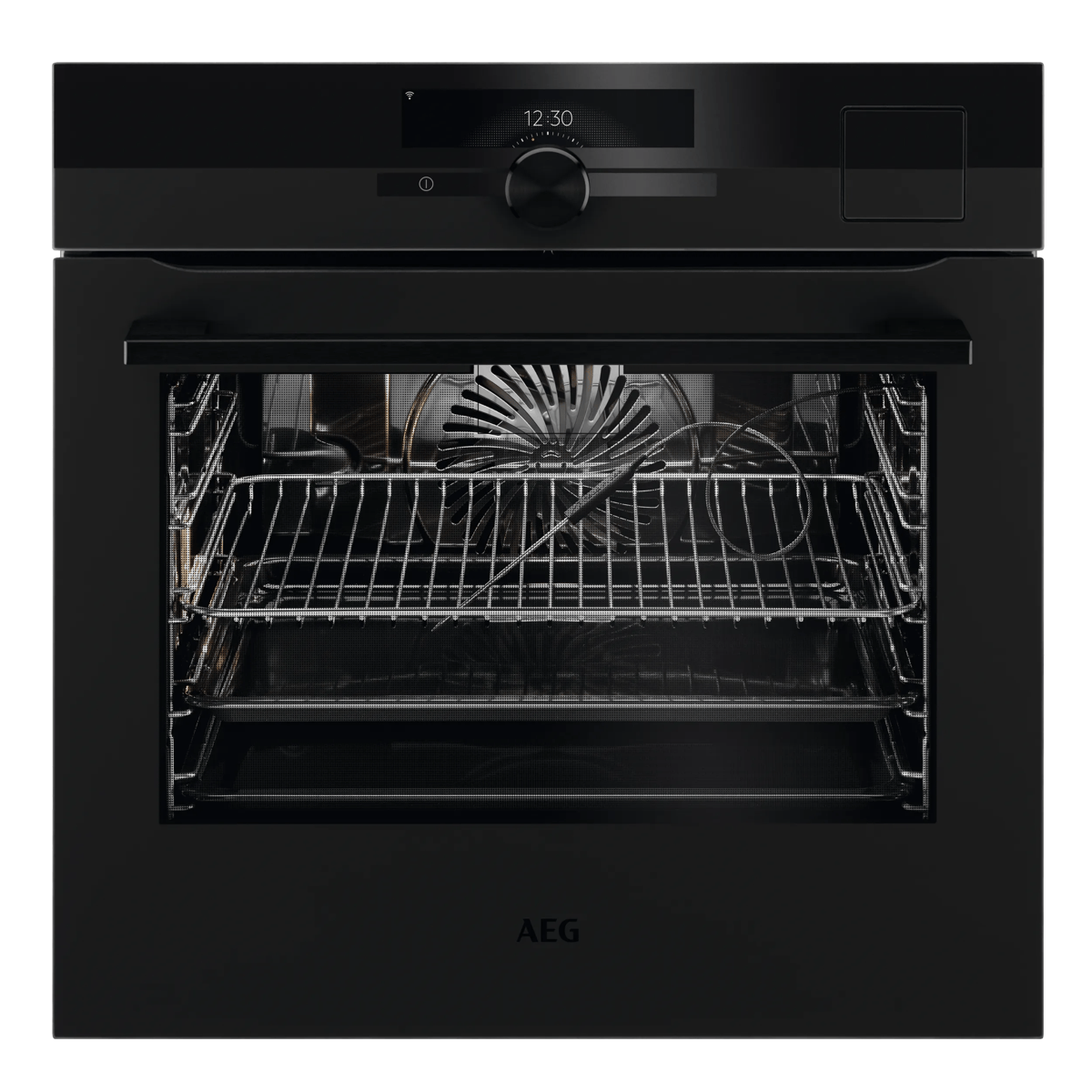 Horno empotrable AEG negro con puerta abierta, reloj y ventilador.