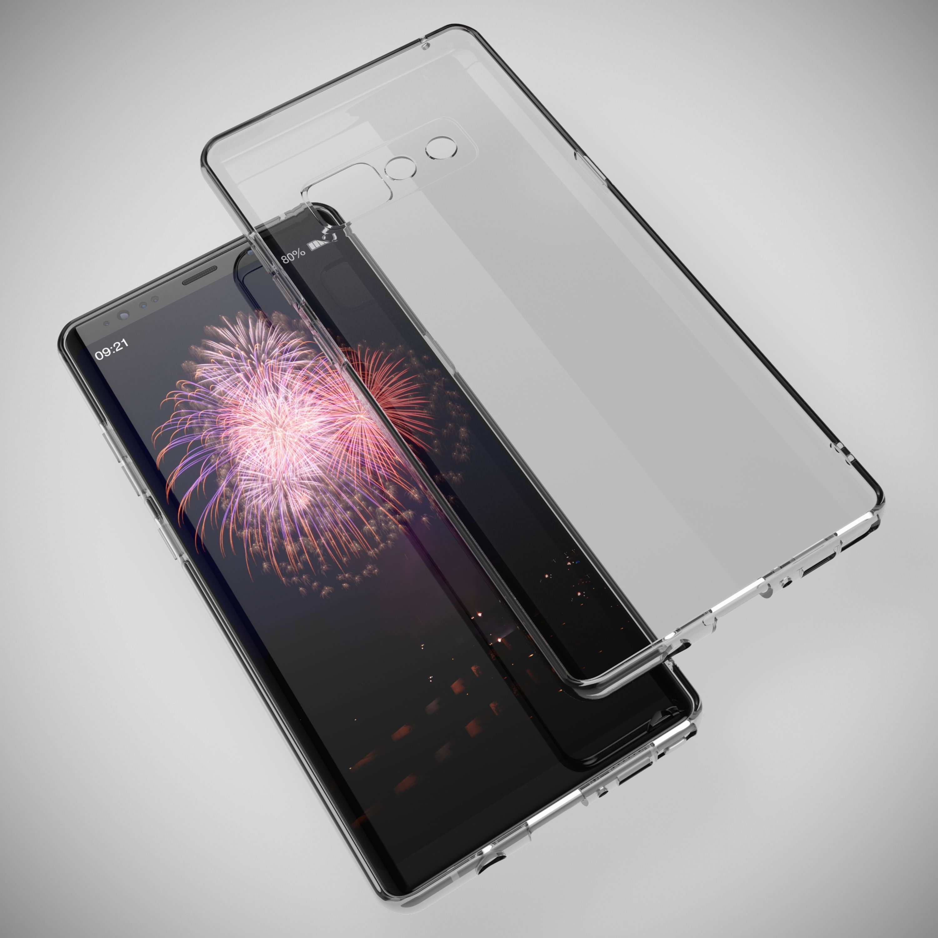 Ein durchsichtiges Handyhülle liegt über einem Smartphone mit Feuerwerk-Hintergrund.