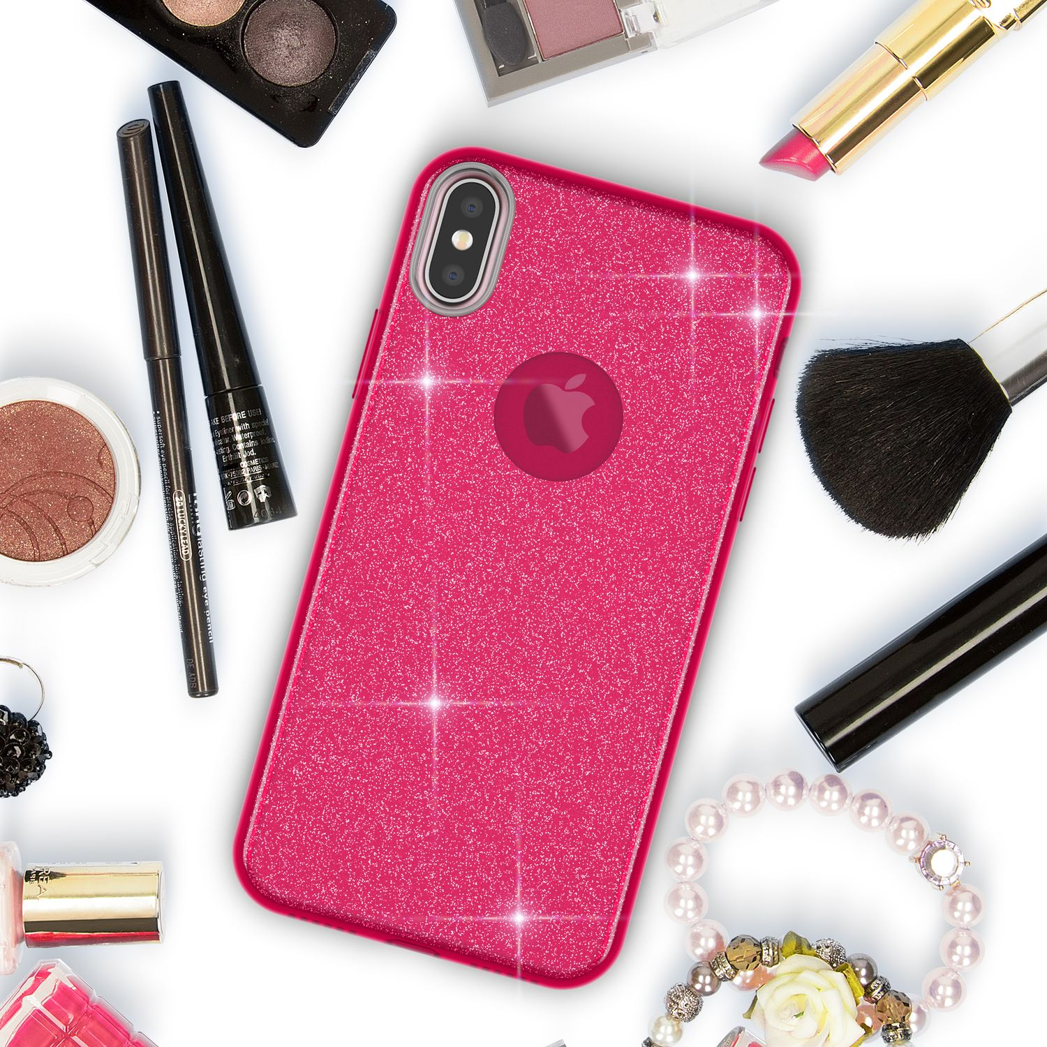 Ein glitzerndes pinkes Handyhülle umgeben von Make-up-Artikeln.