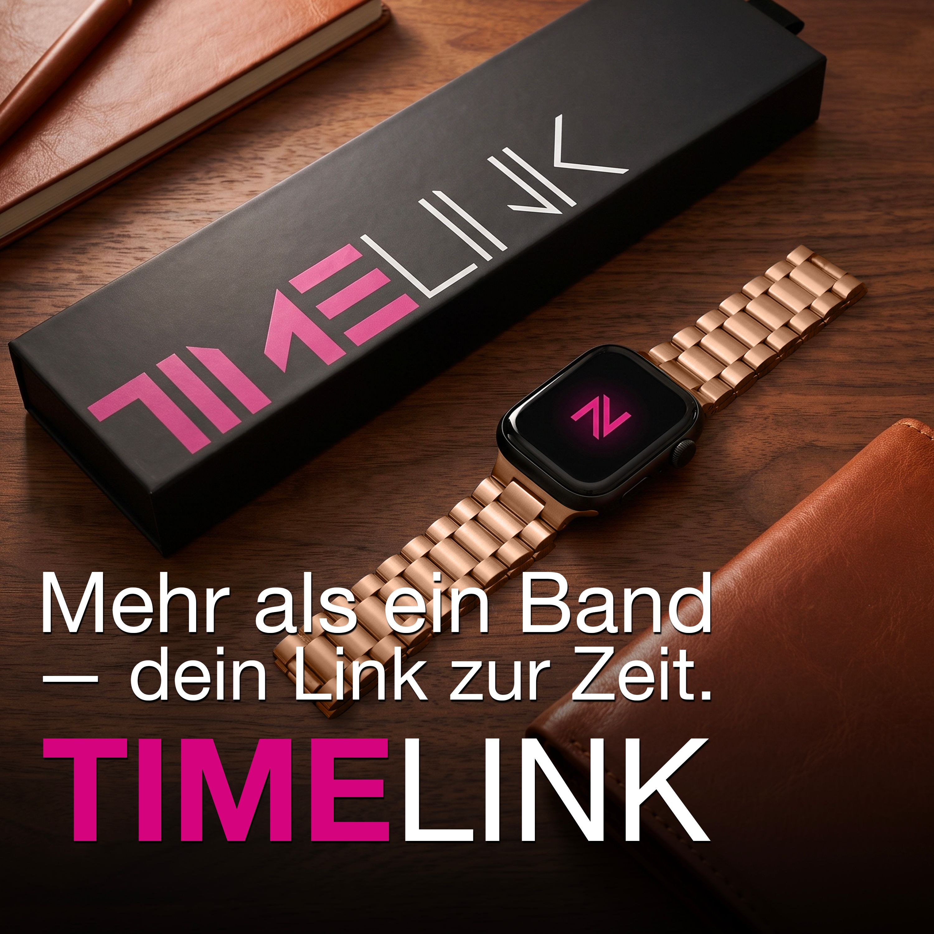 Eine Smartwatch mit roséfarbenem Armband liegt neben einer schwarzen Box.