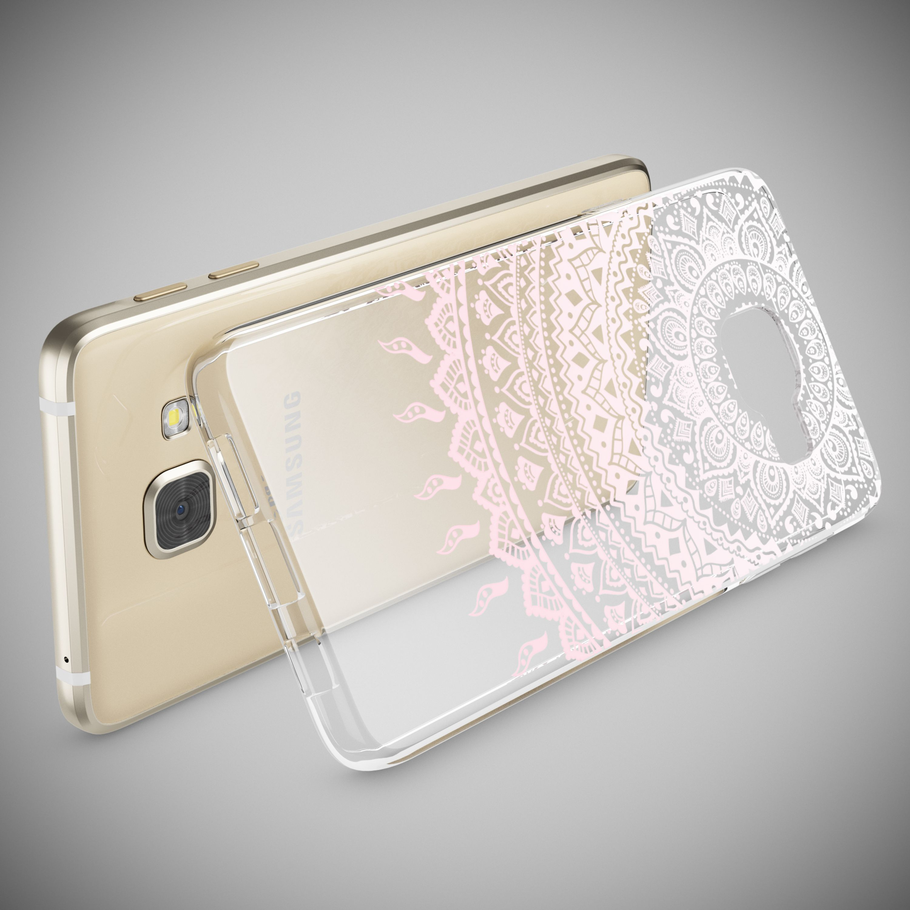 Ein goldenes Samsung-Smartphone mit einer transparenten Hülle mit Mandala-Muster.