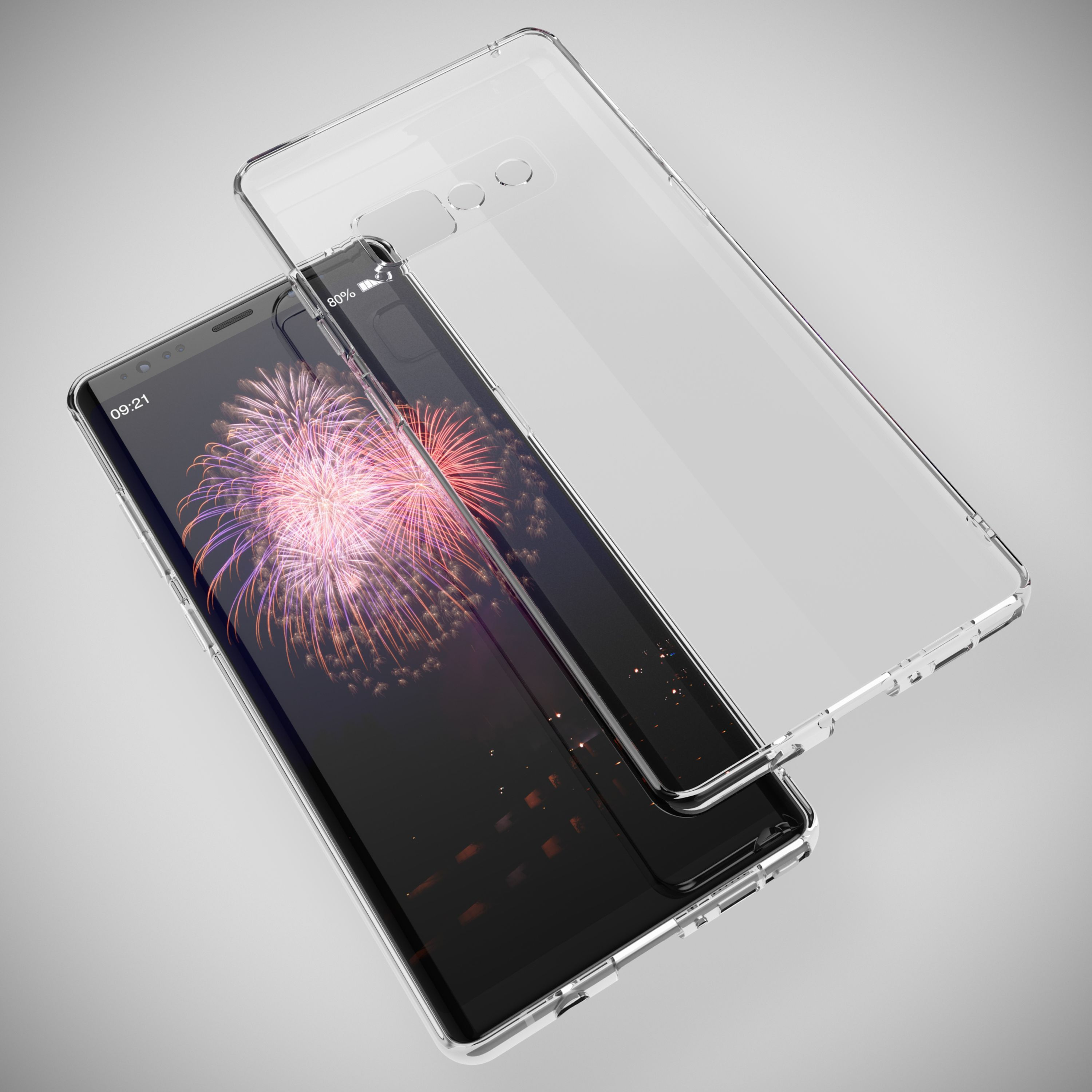 Ein durchsichtiger Handykoffer liegt über einem Smartphone mit Feuerwerk-Hintergrund.