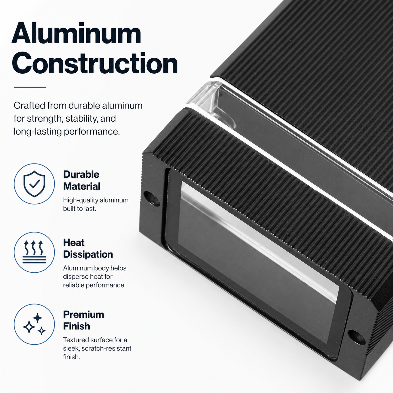 Dispositivo de aluminio negro con texto sobre su construcción, material, disipación de calor y acabado.