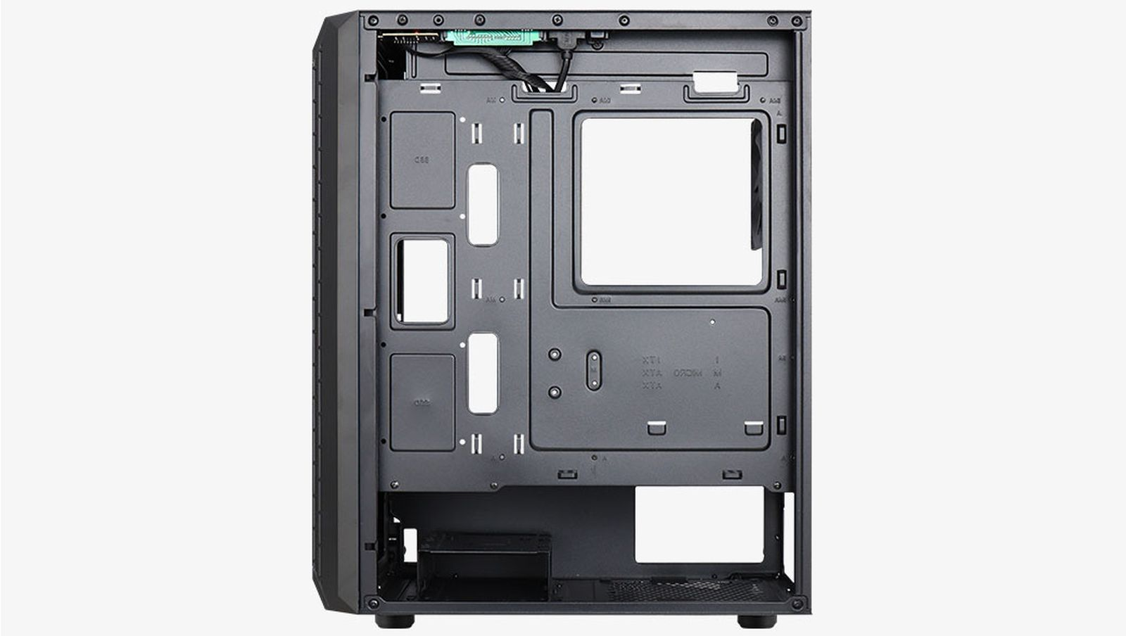 Vista posteriore di un case per computer nero con vari fori di montaggio e gestione cavi.