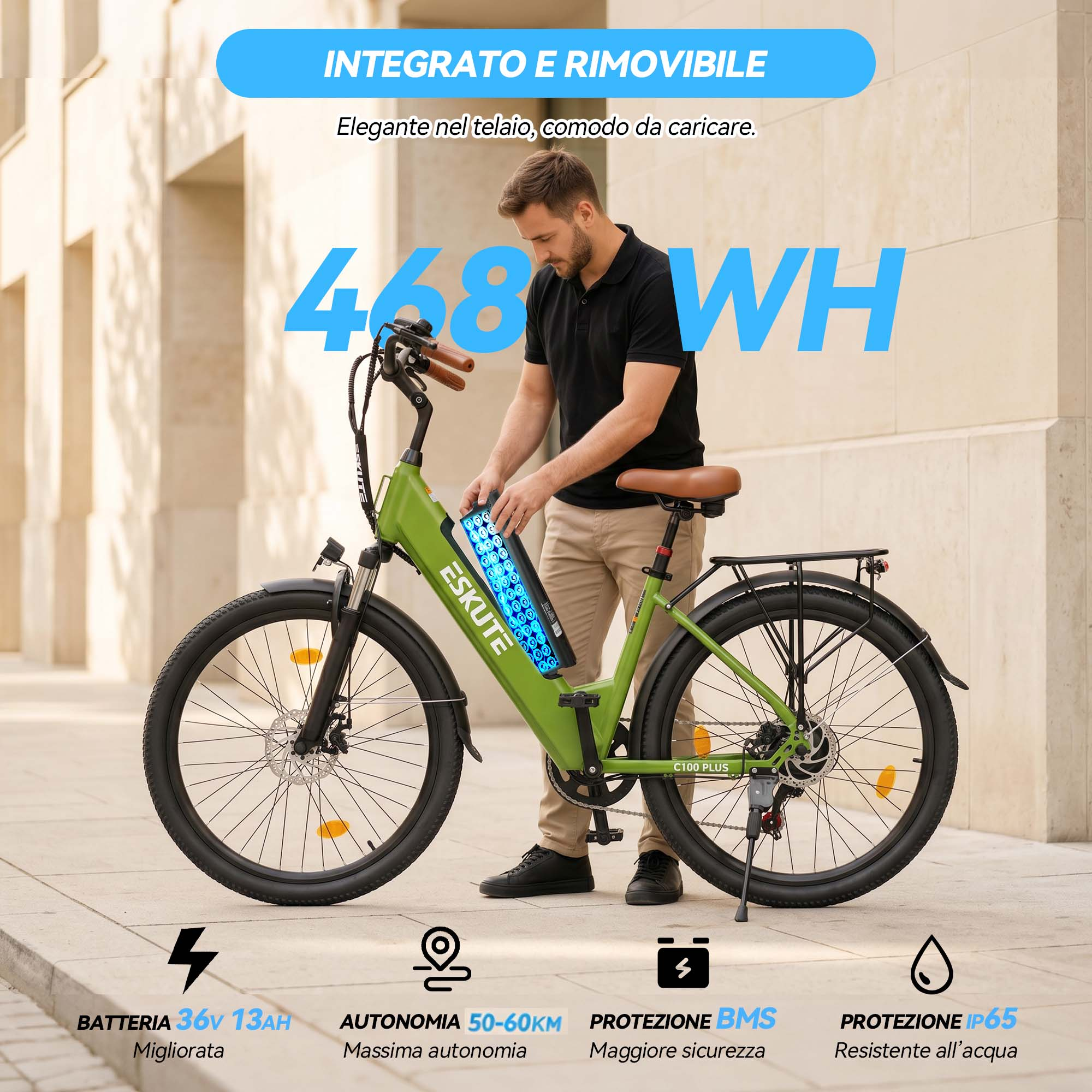 Uomo estrae batteria luminosa da e-bike verde davanti a edificio.