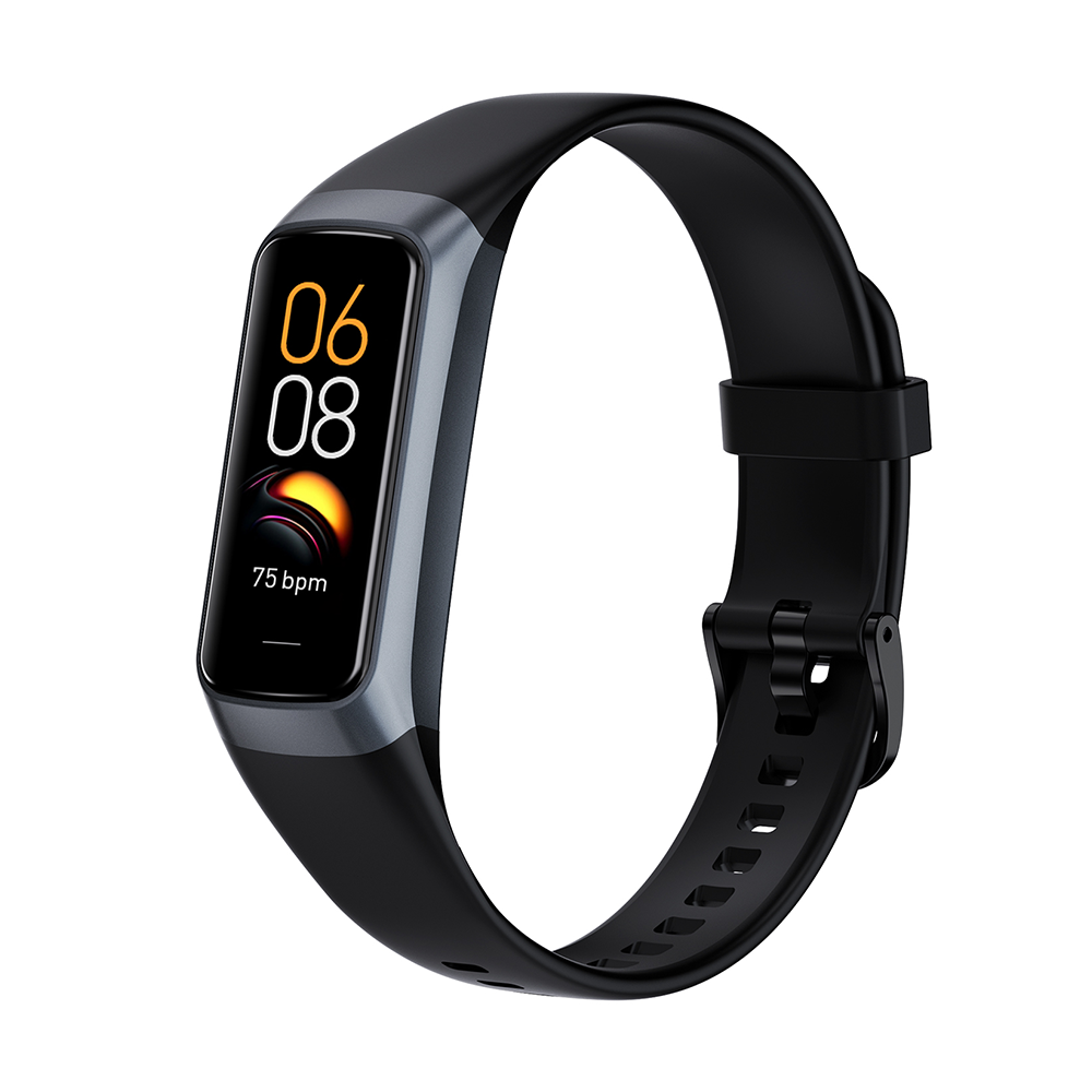 Czarna opaska fitness z szarą ramką wyświetla 06 08 i 75 bpm.