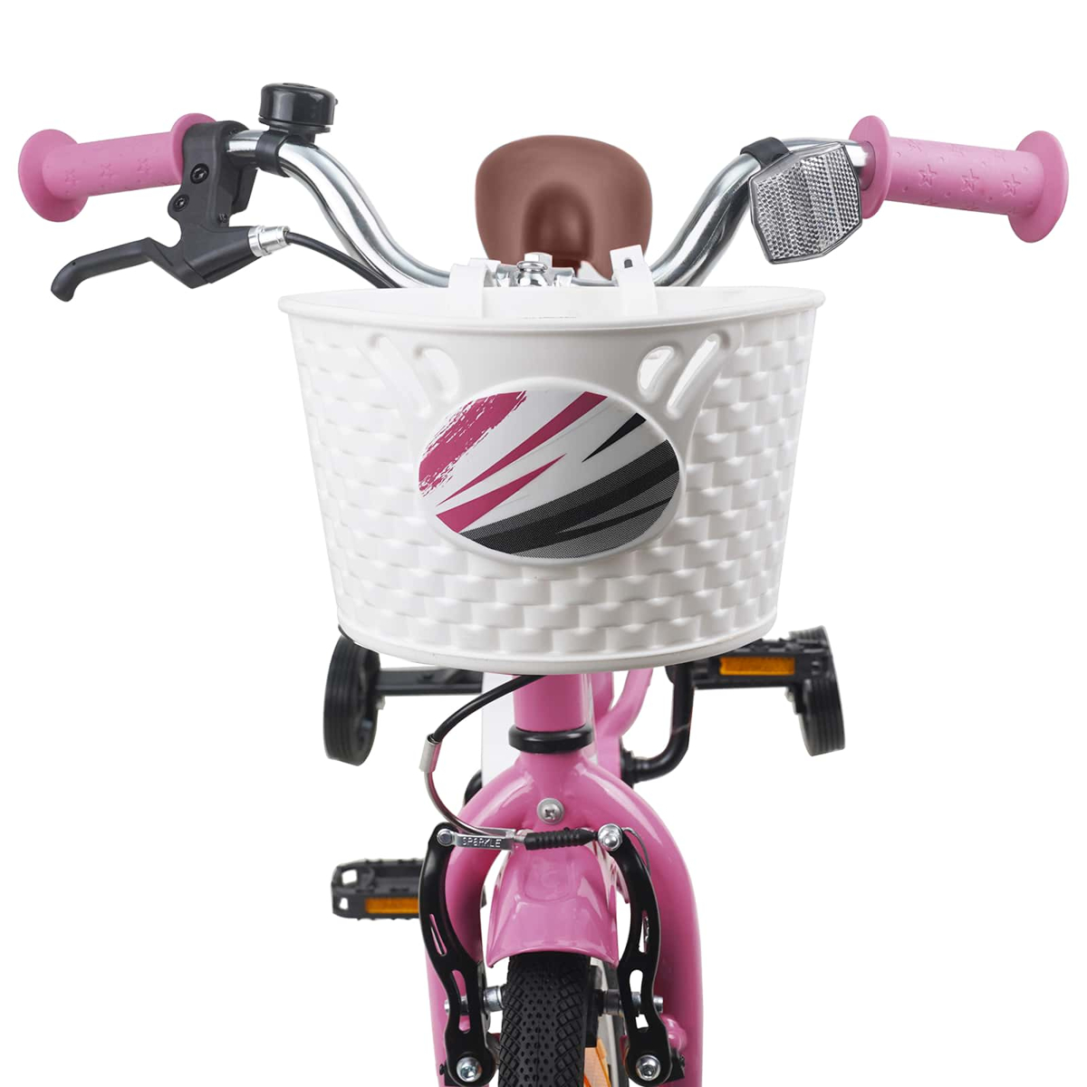 Vorderansicht eines pinken Kinderfahrrads mit weißem Korb und Stützrädern.