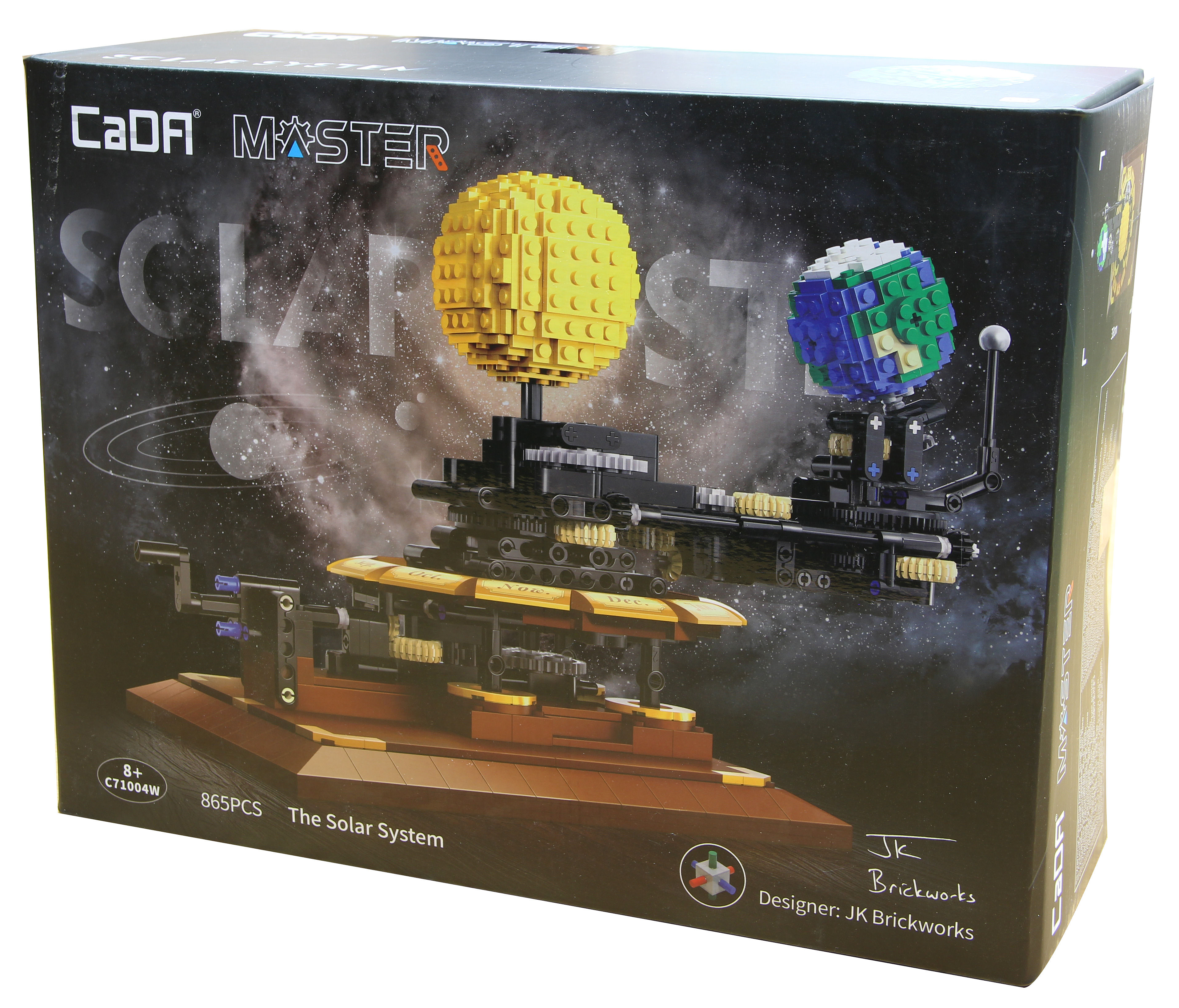 Verpackung für ein CaDA Master Sonnensystem-Bauset mit Modell der Sonne und Erde.