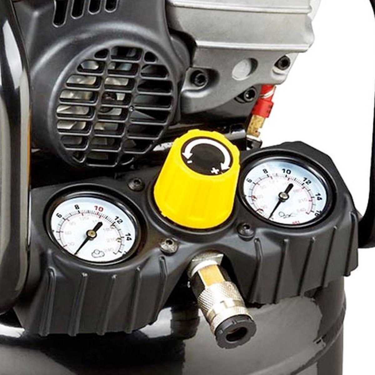 Compressor bedieningspaneel met twee meters, een gele knop en een connector.